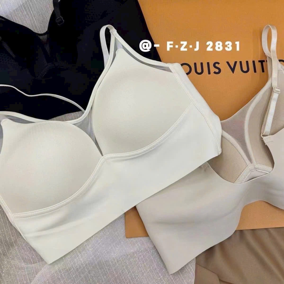 ÁO BRA BẢN TO M2831