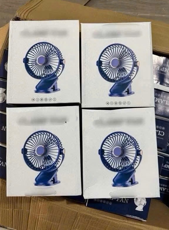 QUẠT KẸP MINI TÍCH ĐIỆN