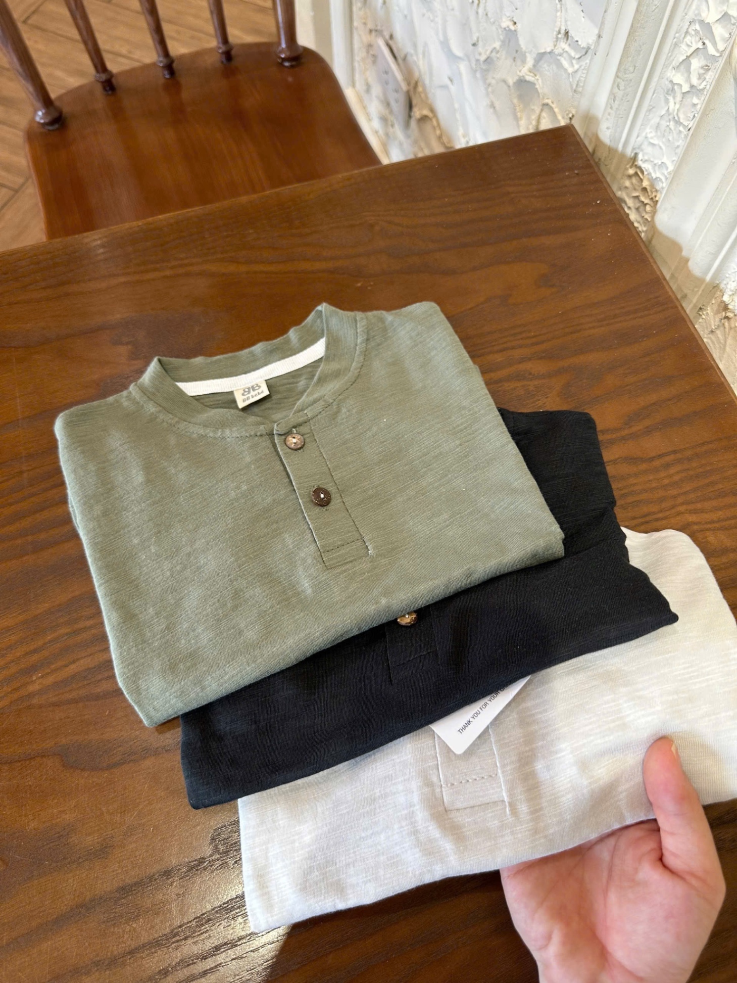 SÉT 3 ÁO COTTON XƯỚC CỔ TRỤ BT