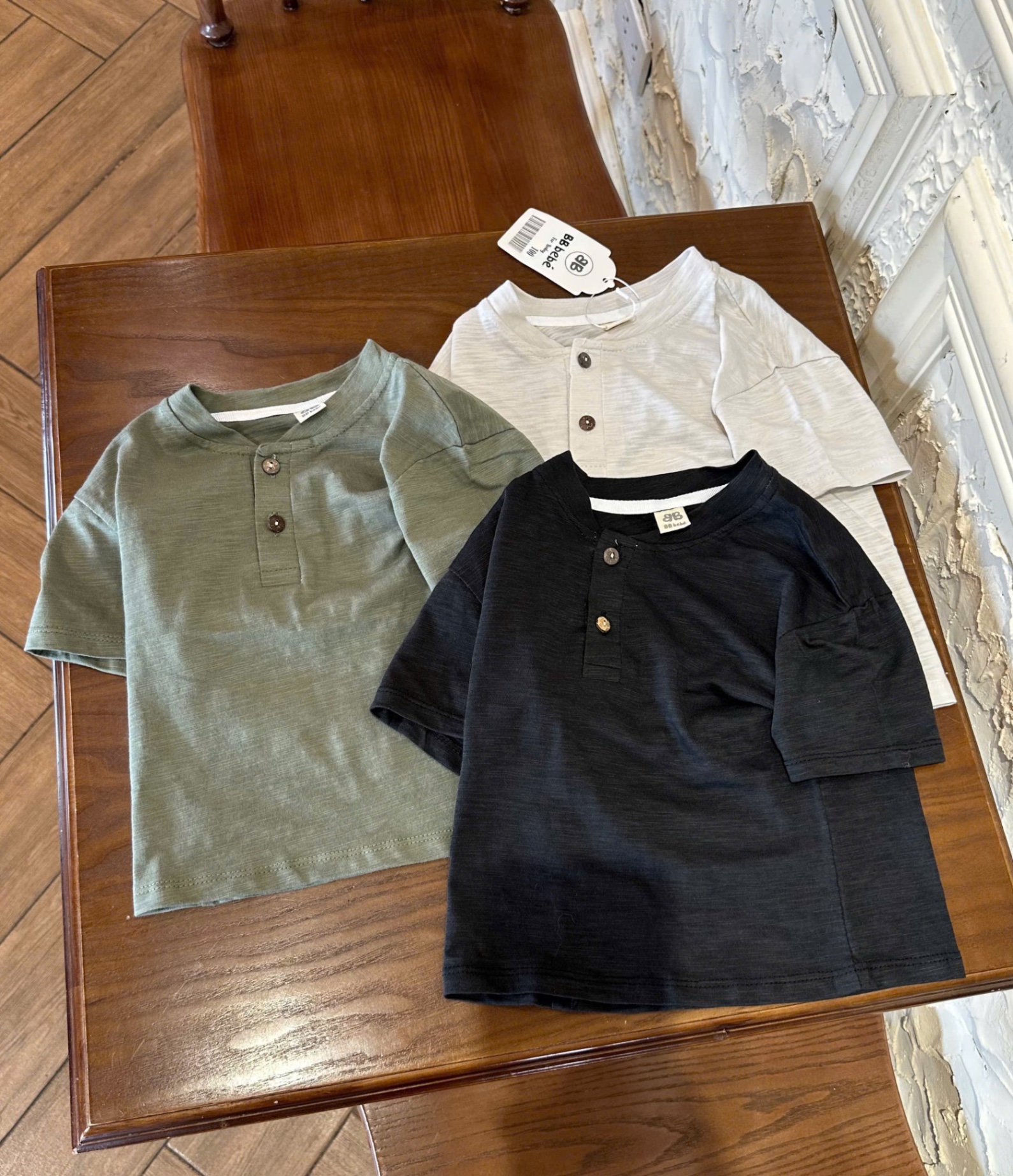 SÉT 3 ÁO COTTON XƯỚC CỔ TRỤ BT
