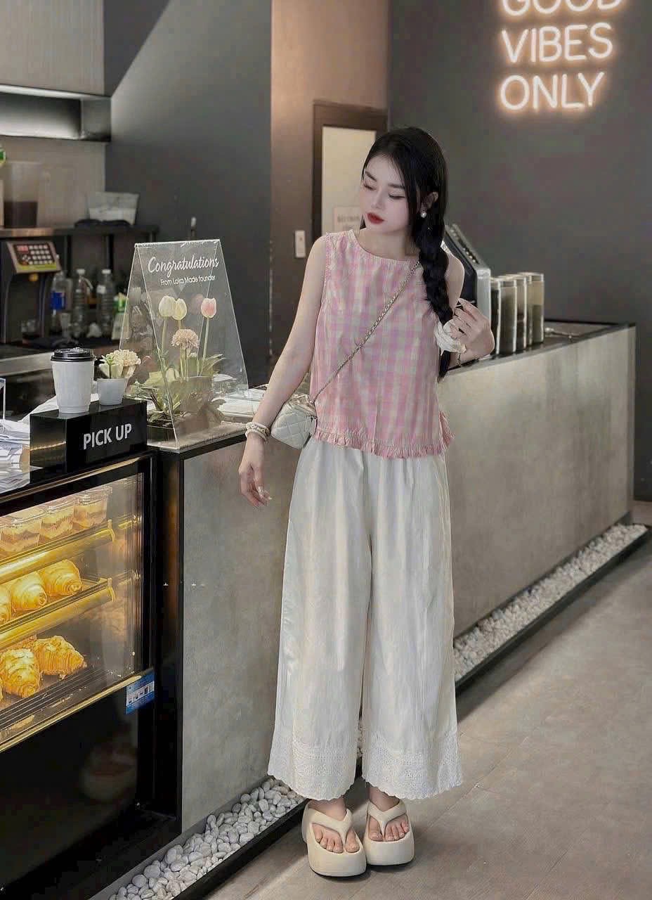 BỘ KẺ HỒNG XN QUẦN SUÔNG MÀU BE