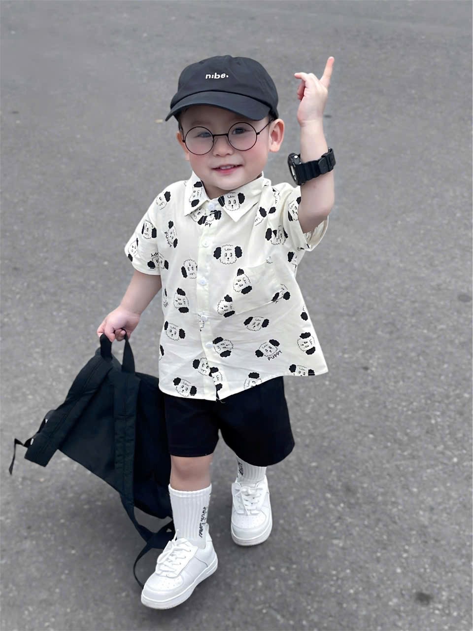 SET SƠ MI TRẮNG QUẦN THÔ HÌNH CÚN