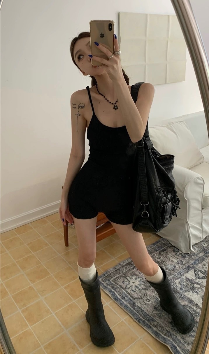 JUM 2S ĐI BIỂN