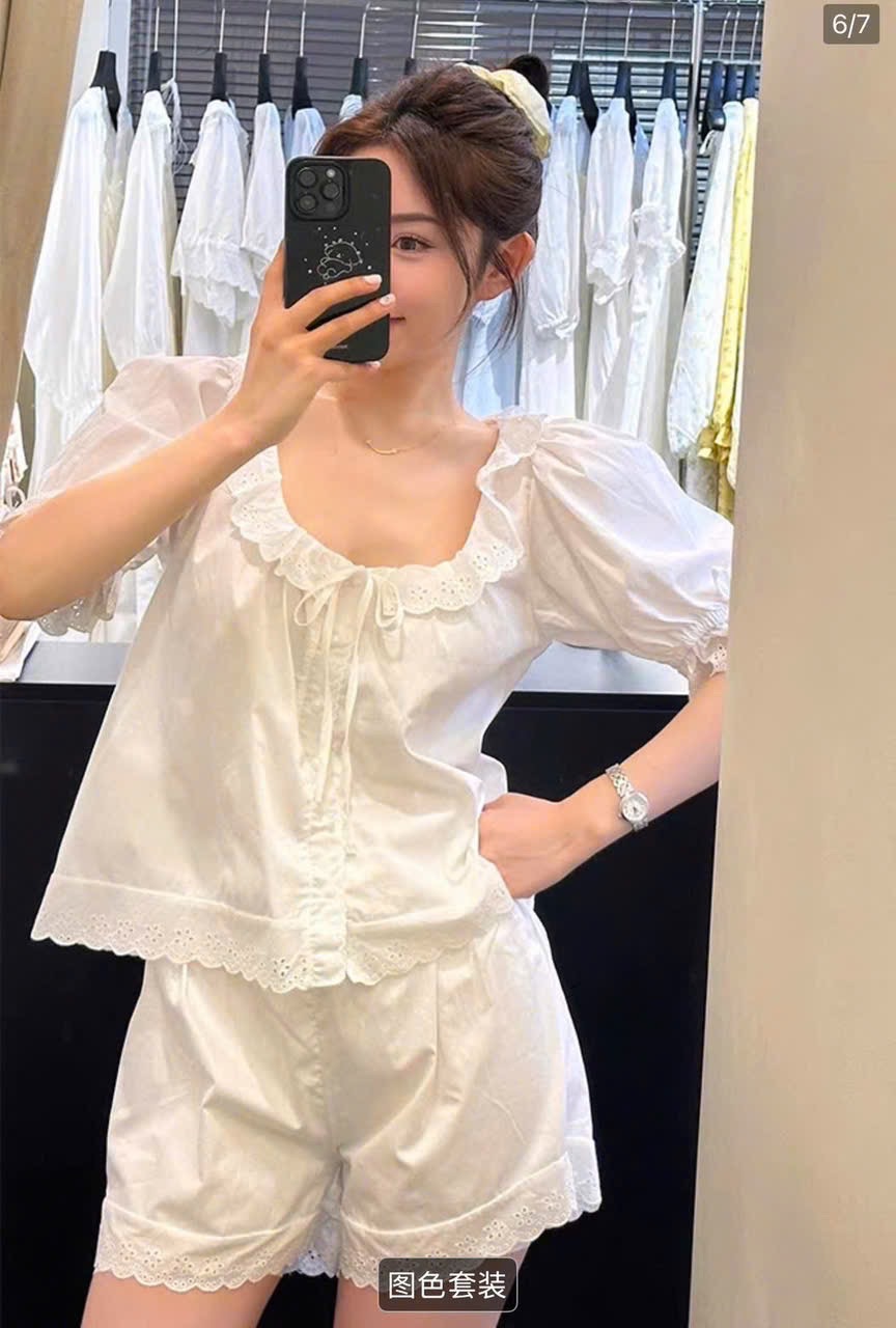 BỘ ĐÙI REN BÈO MÀU TRẮNG