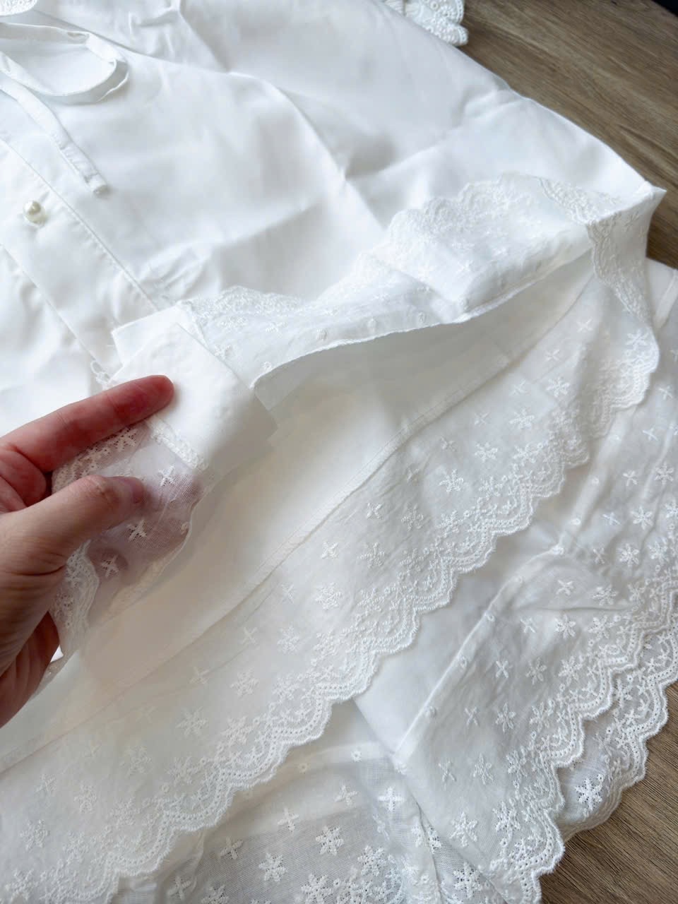 BỘ ĐÙI REN BÈO MÀU TRẮNG