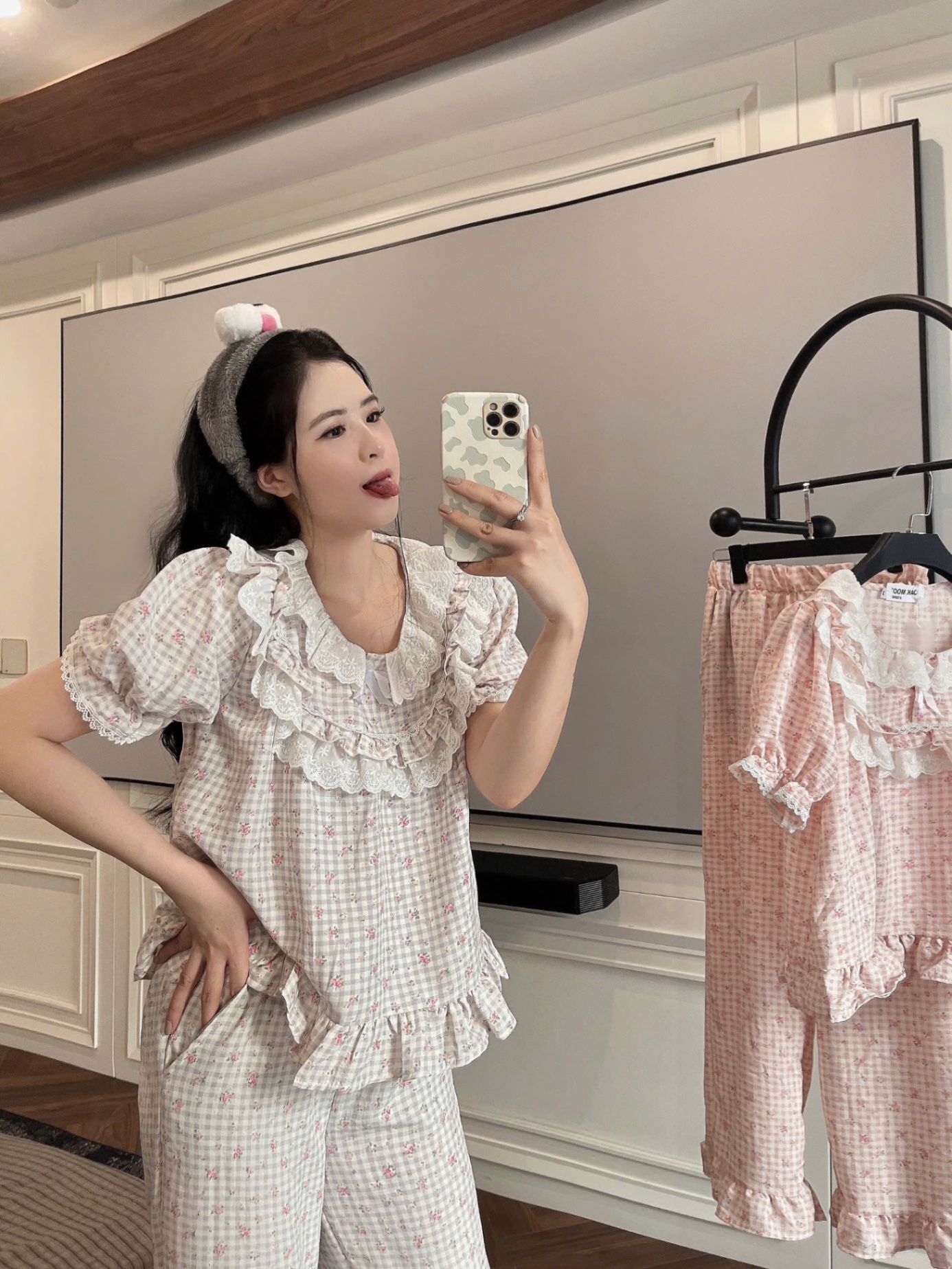 BỘ KẺ HÌNH HOA CỔ BÈO PHỐI REN