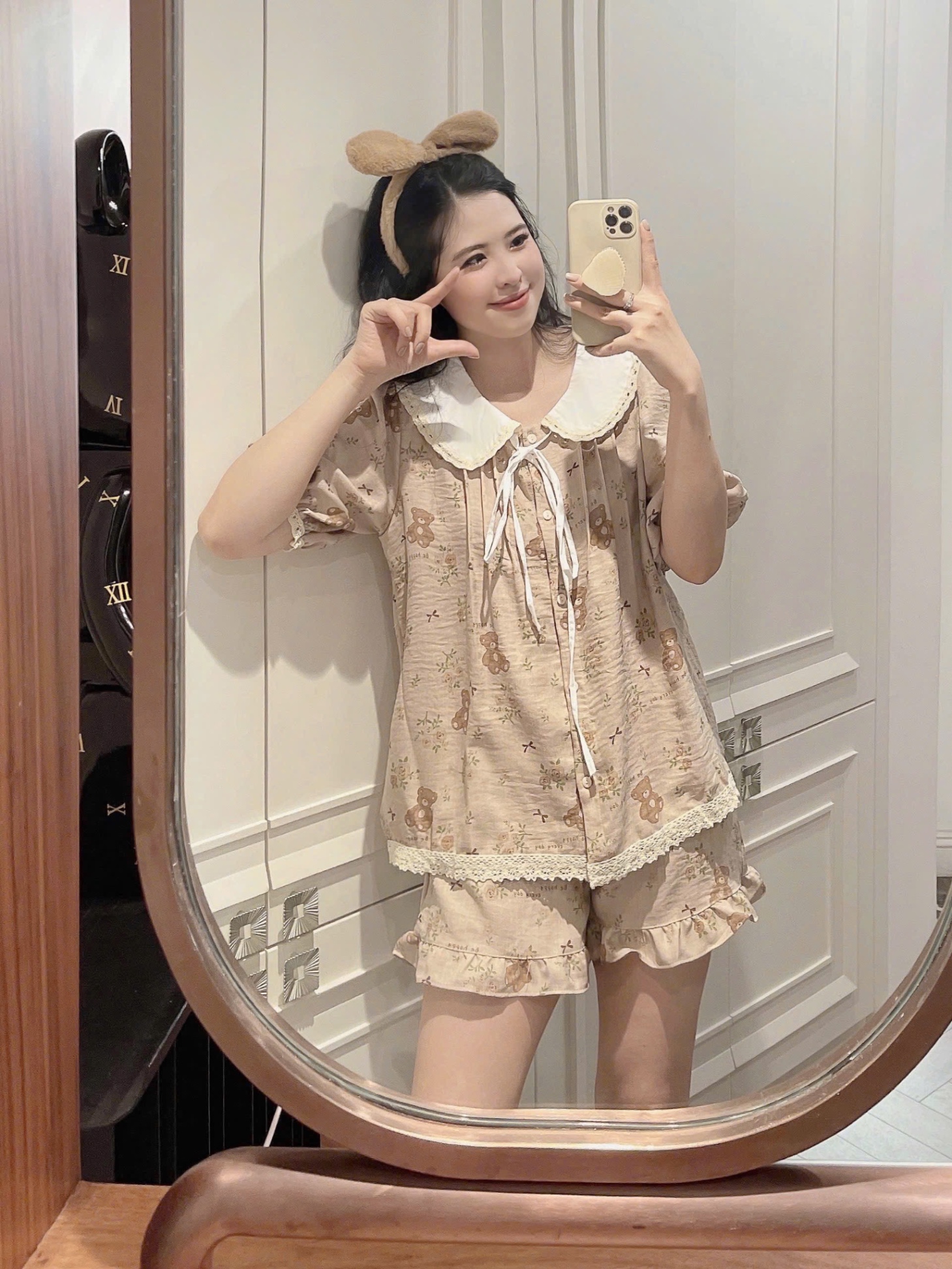 BỘ ĐÙI VIỀN BÈO GẤU NÂU CỔ SEN
