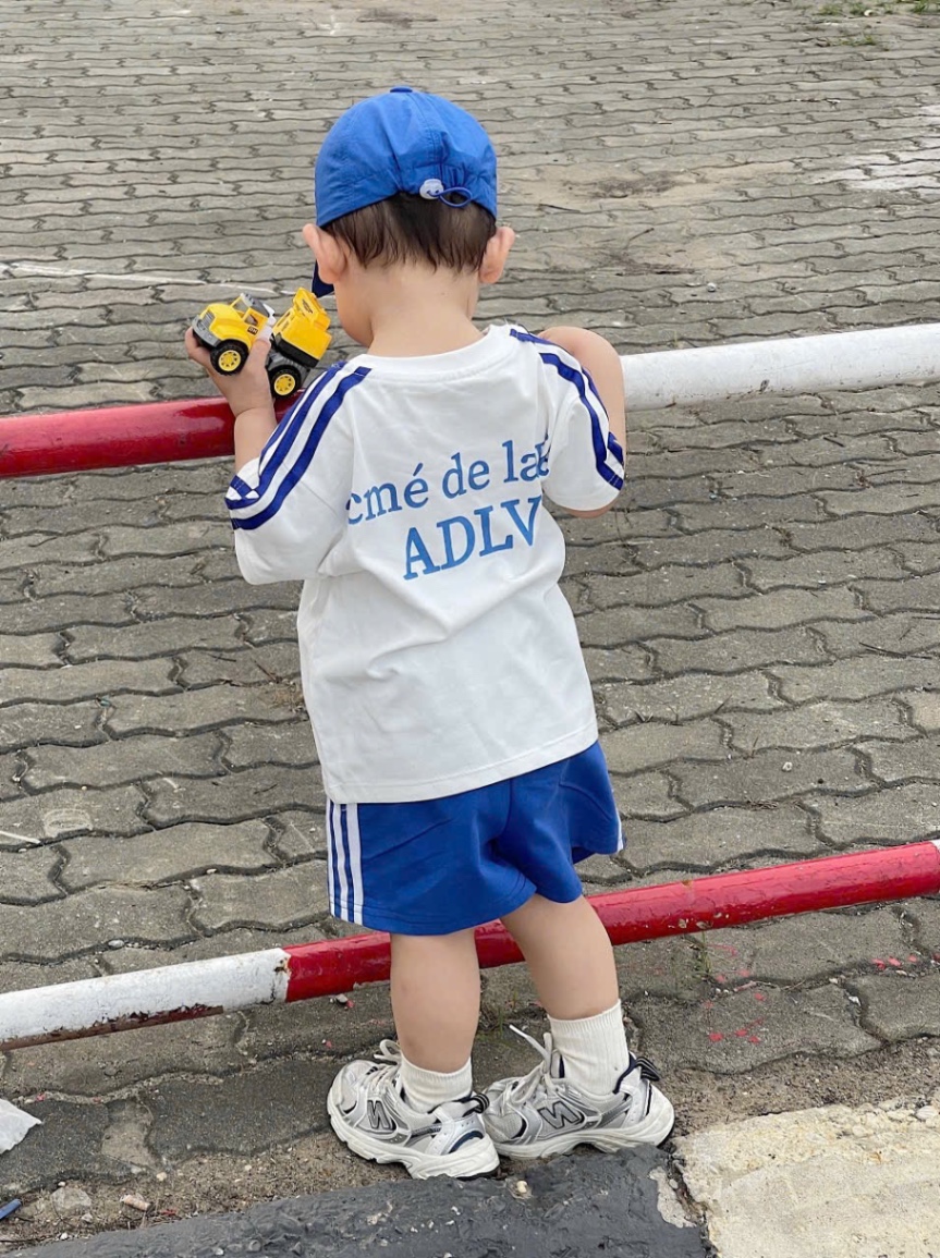 BỘ ĐÙI ADLV TRẮNG QUẦN XANH BT