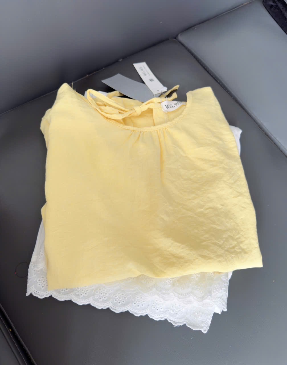 BỘ PELUM VÀNG BUỘC NƠ XN QUẦN SUÔNG