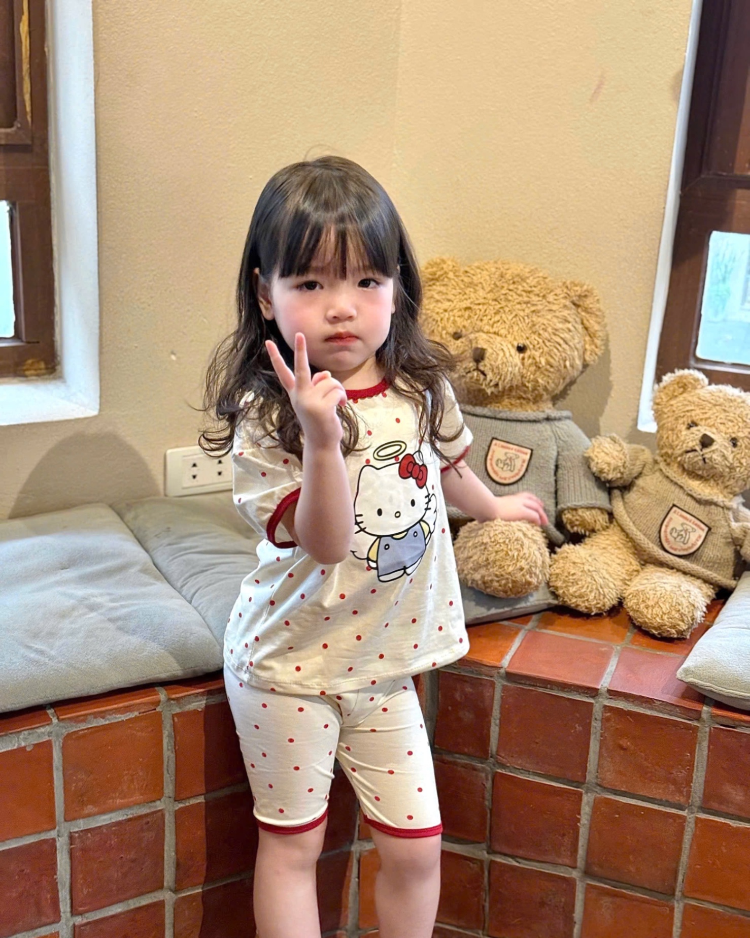 SET 2 BỘ ĐÙI HÌNH KITTT BE VIỀN ĐỎ BG