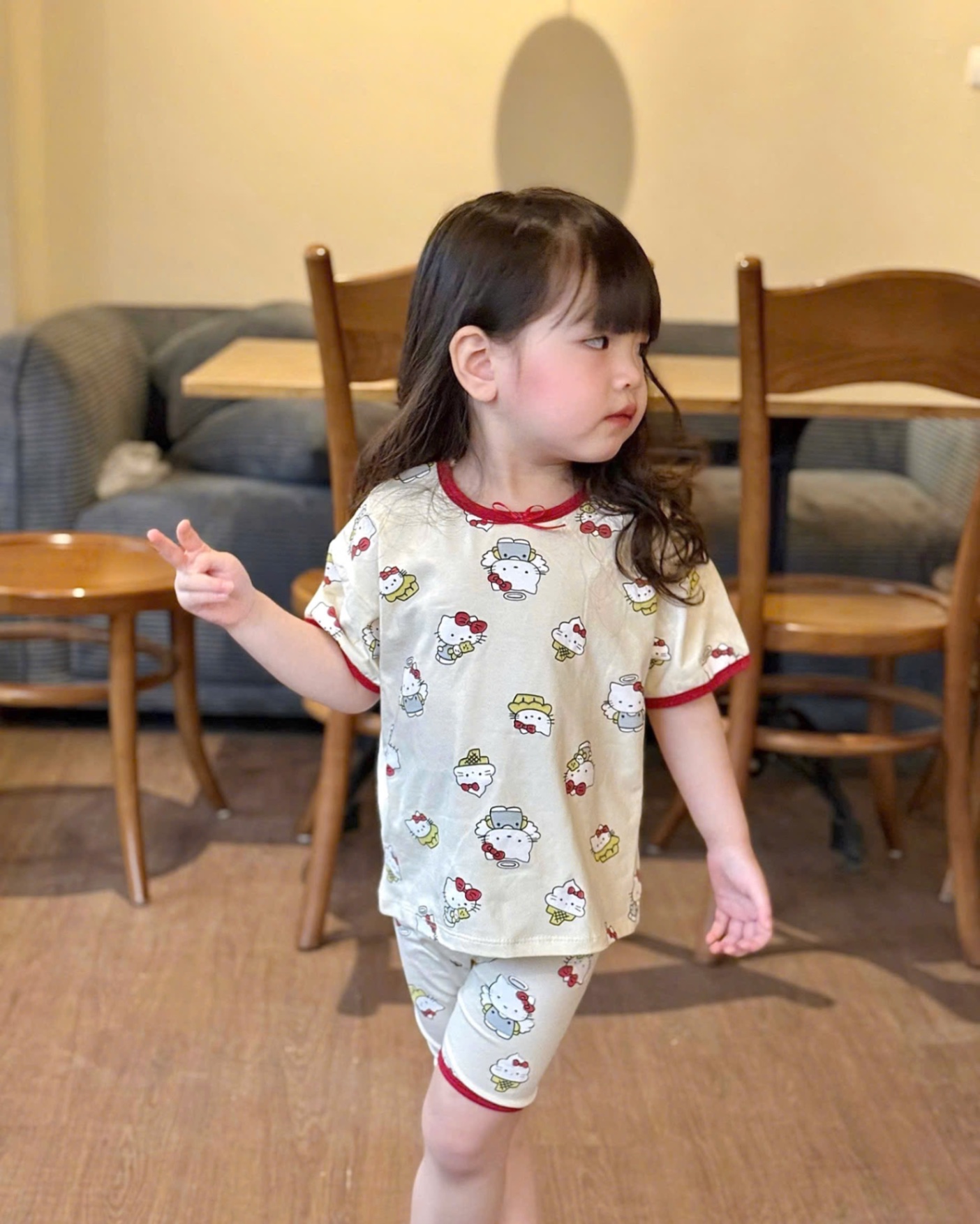 SET 2 BỘ ĐÙI HÌNH KITTT BE VIỀN ĐỎ BG