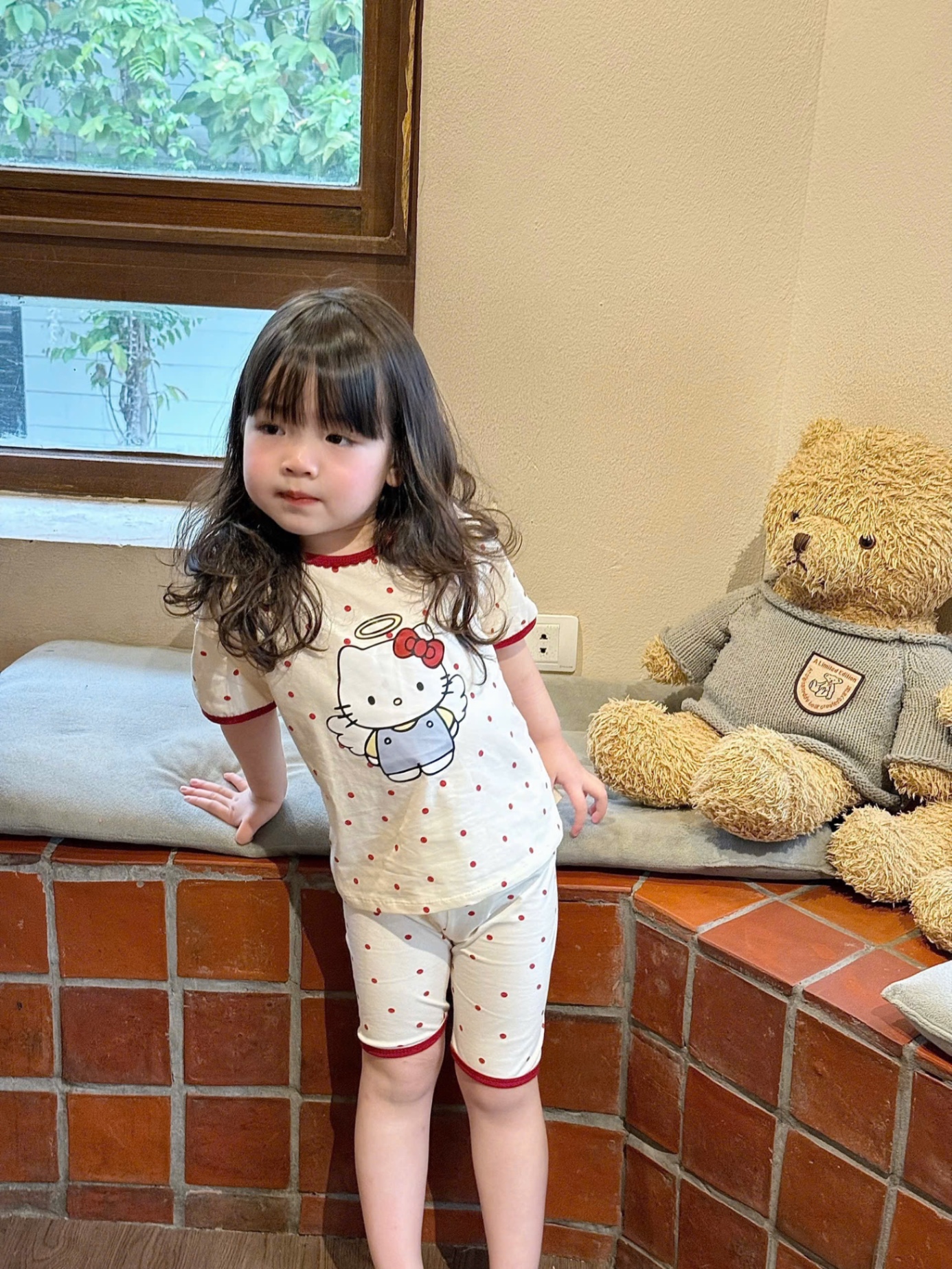 SET 2 BỘ ĐÙI HÌNH KITTT BE VIỀN ĐỎ BG