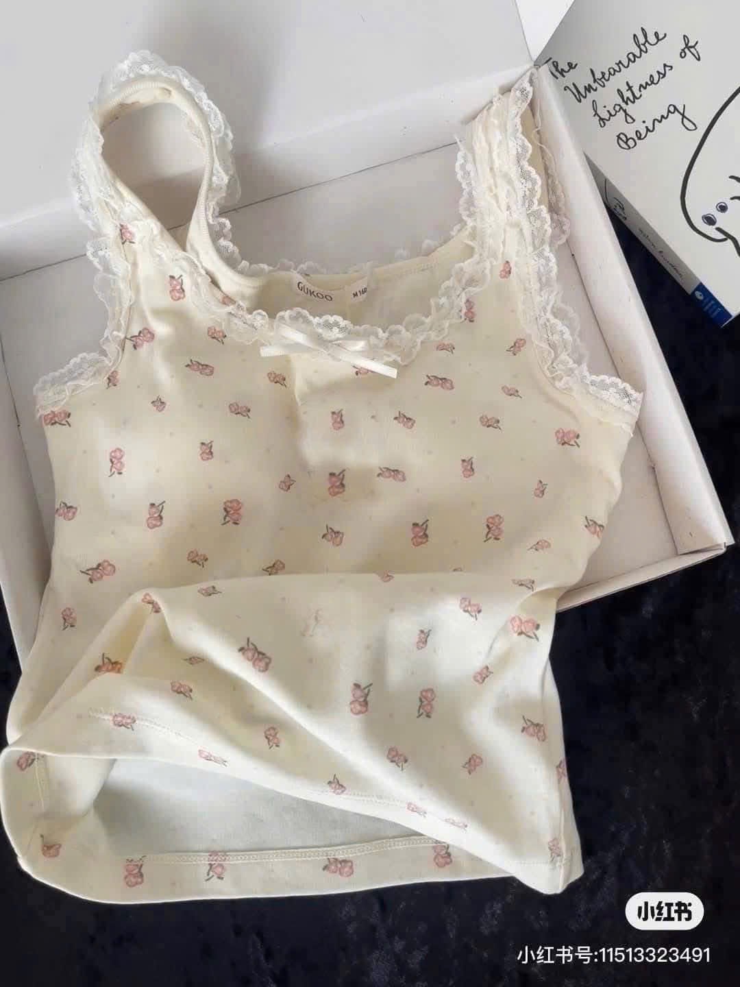 BỘ ĐÙI 2S PHỐI REN MÀU BE HÌNH HOA