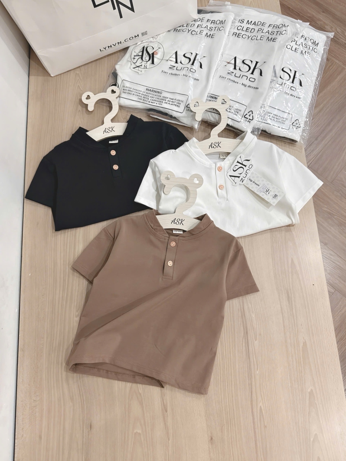 SET 3 ÁO CỘC CỔ TRỤ ĐEN TRẮNG NÂU