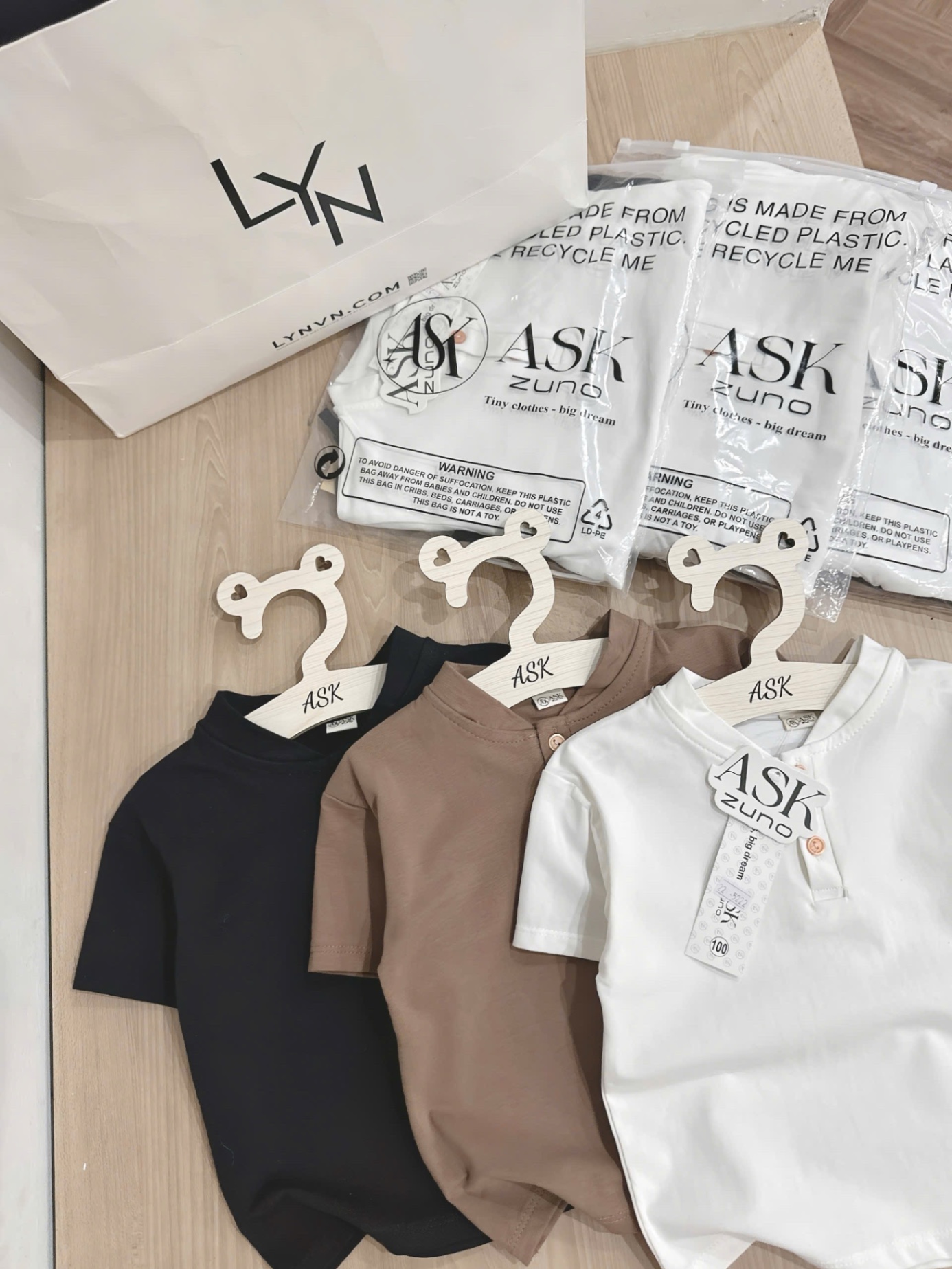 SET 3 ÁO CỘC CỔ TRỤ ĐEN TRẮNG NÂU