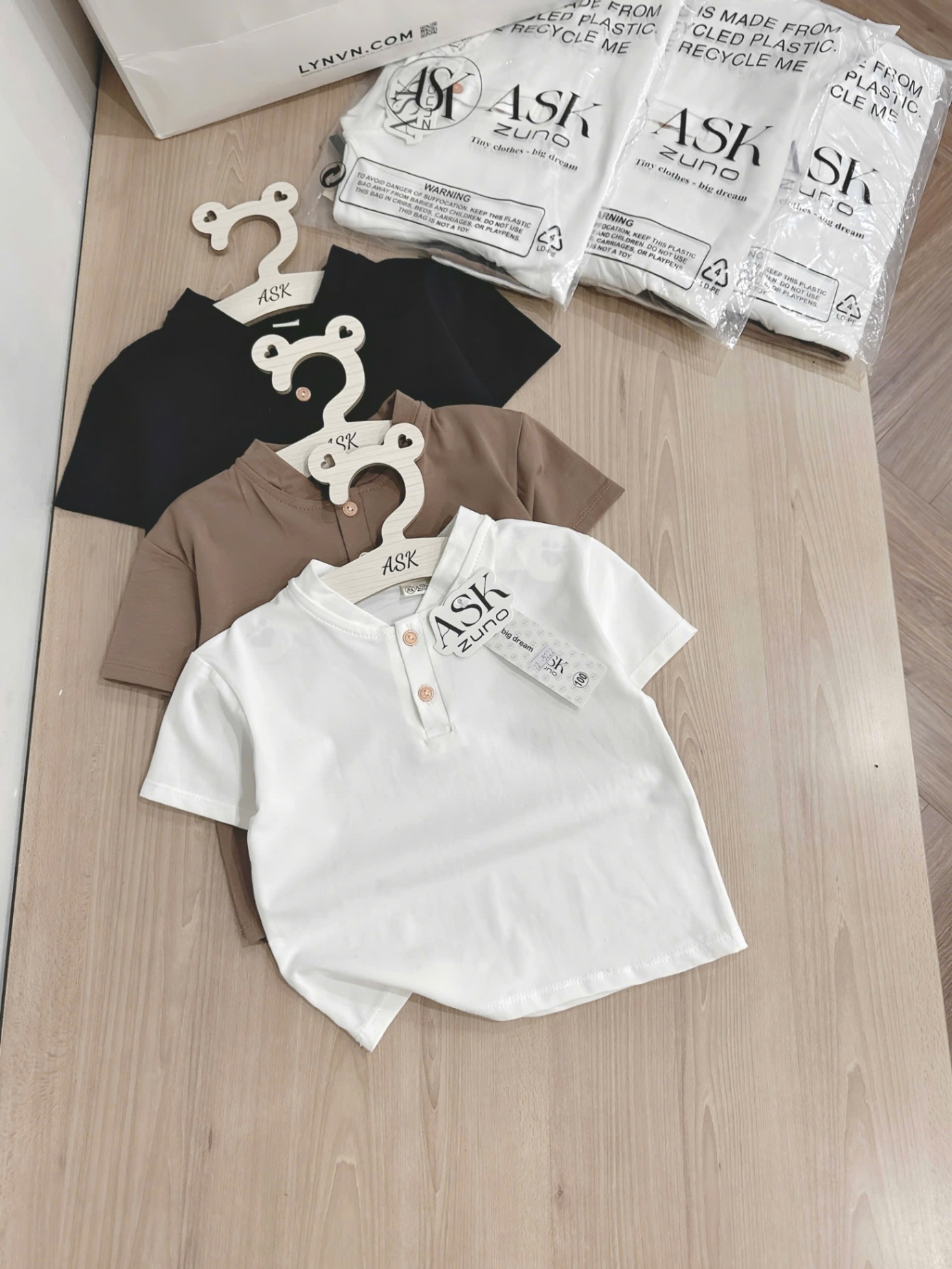 SET 3 ÁO CỘC CỔ TRỤ ĐEN TRẮNG NÂU