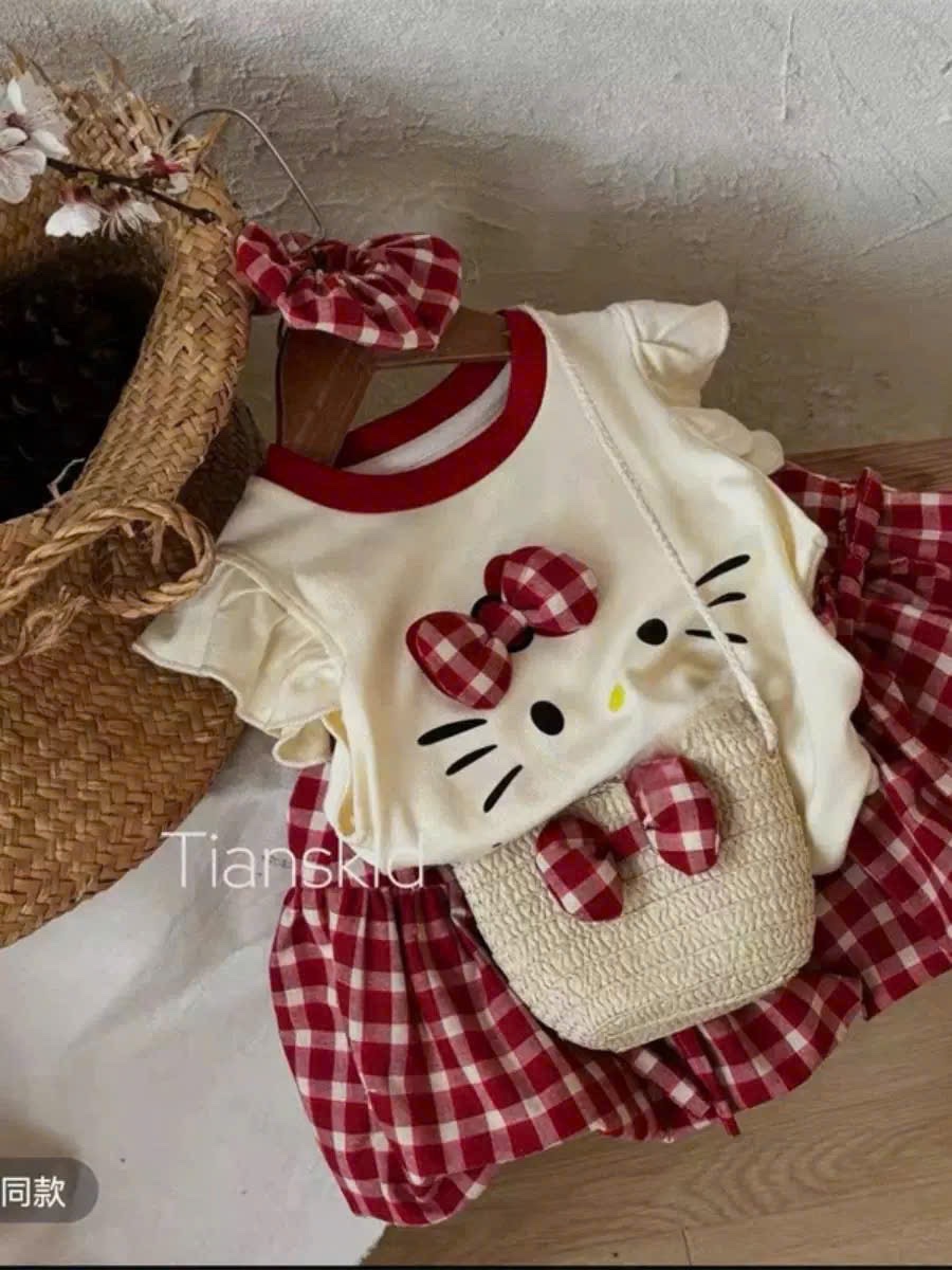 SET BỘ KITTY TRẮNG MIX CV KẺ BỒNG ĐỎ