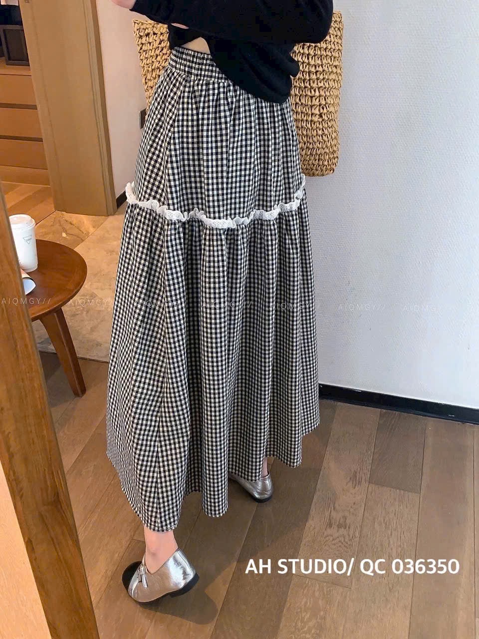 CHÂN VÁY KẺ CARO PHỐI REN TẦNG