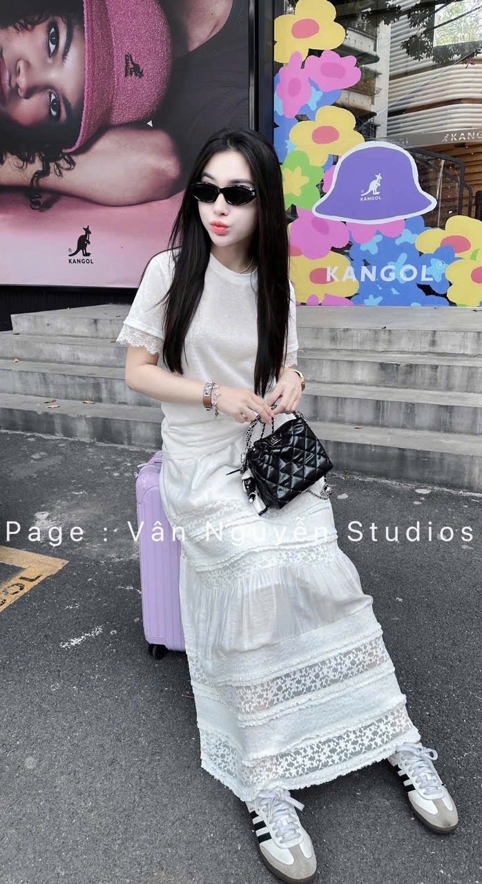 CHÂN VÂY REN MAXI CAO CẤP HOA NỔI QC
