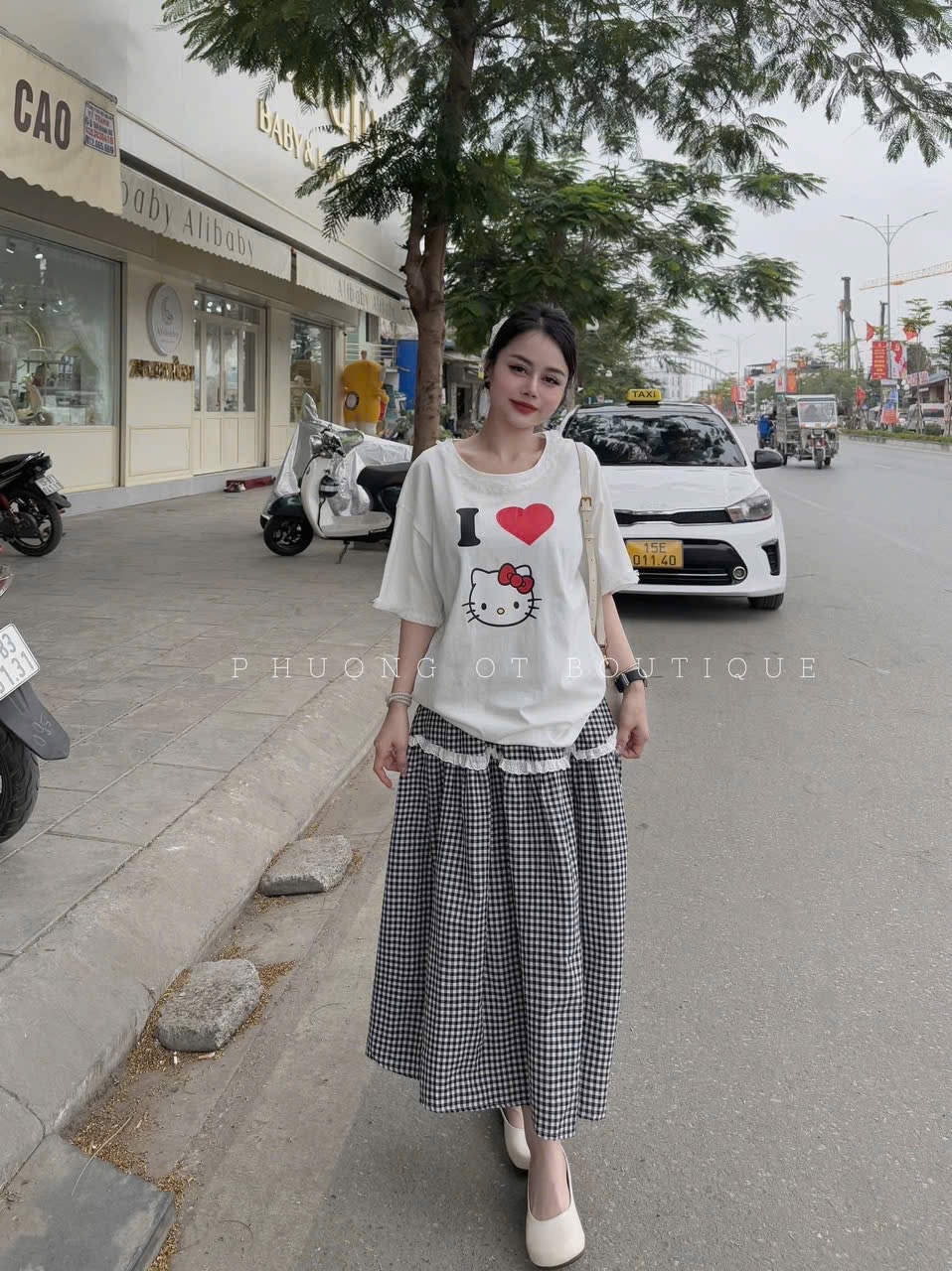 CHÂN VÁY KẺ CARO PHỐI REN TẦNG
