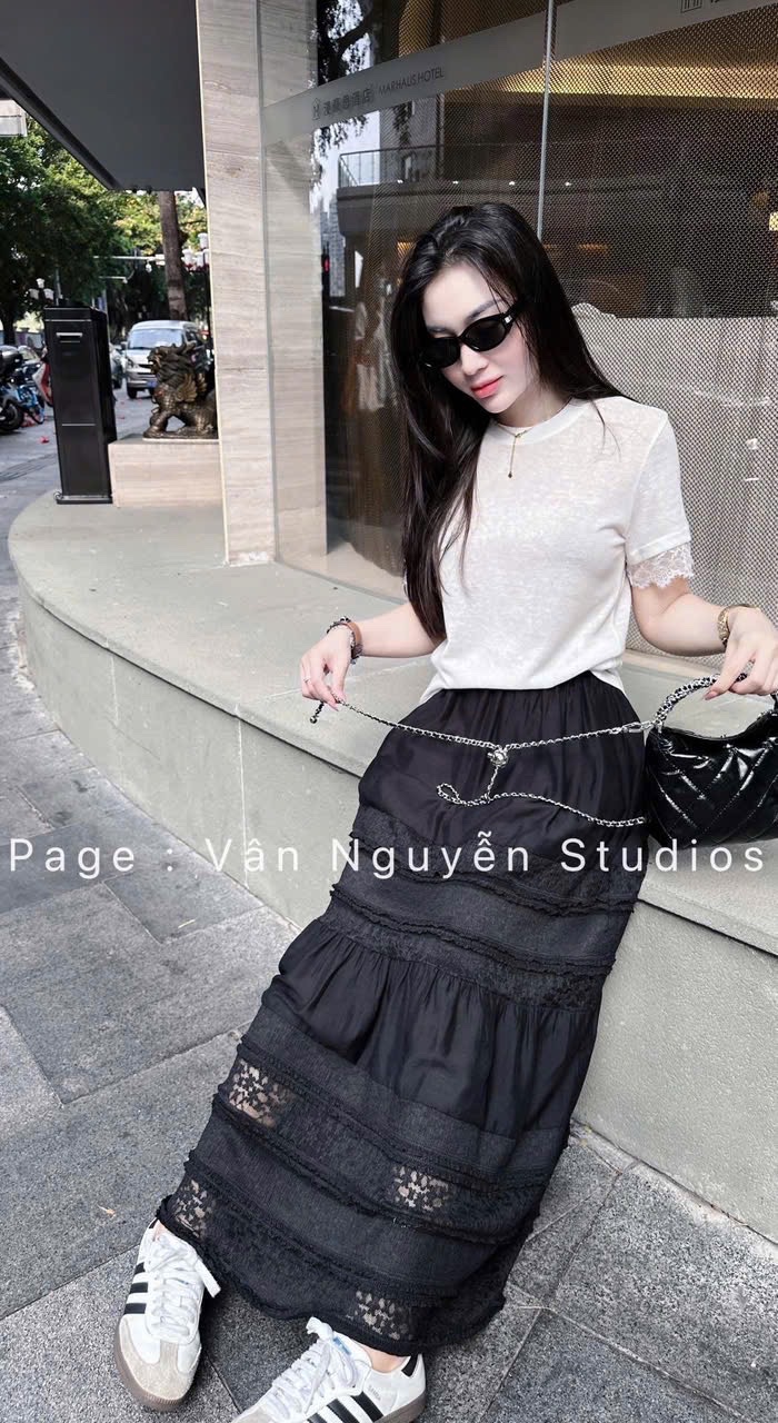 CHÂN VÂY REN MAXI CAO CẤP HOA NỔI QC