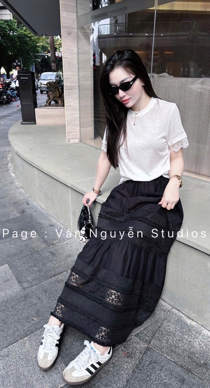 CHÂN VÂY REN MAXI CAO CẤP HOA NỔI QC