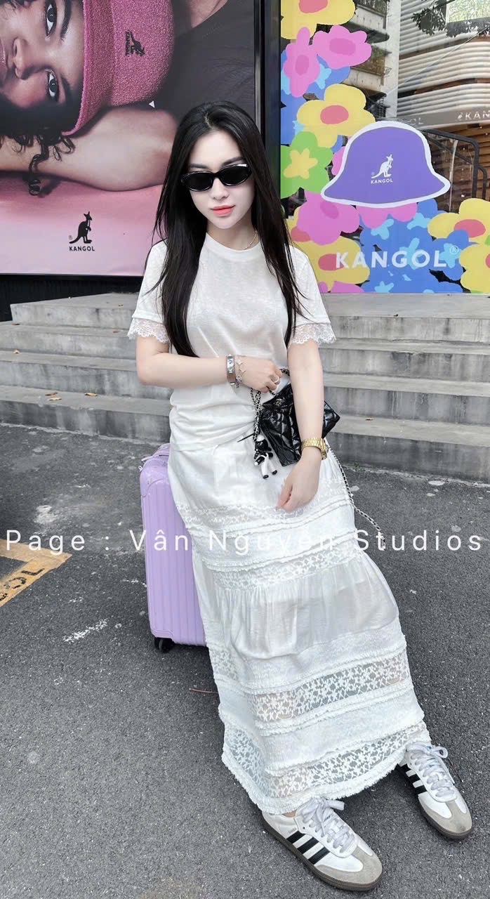 CHÂN VÂY REN MAXI CAO CẤP HOA NỔI QC