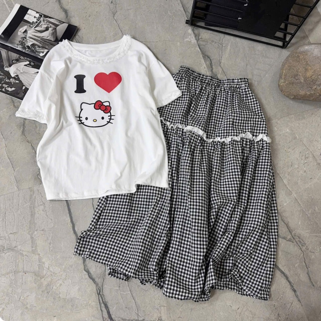 CHÂN VÁY KẺ CARO PHỐI REN TẦNG