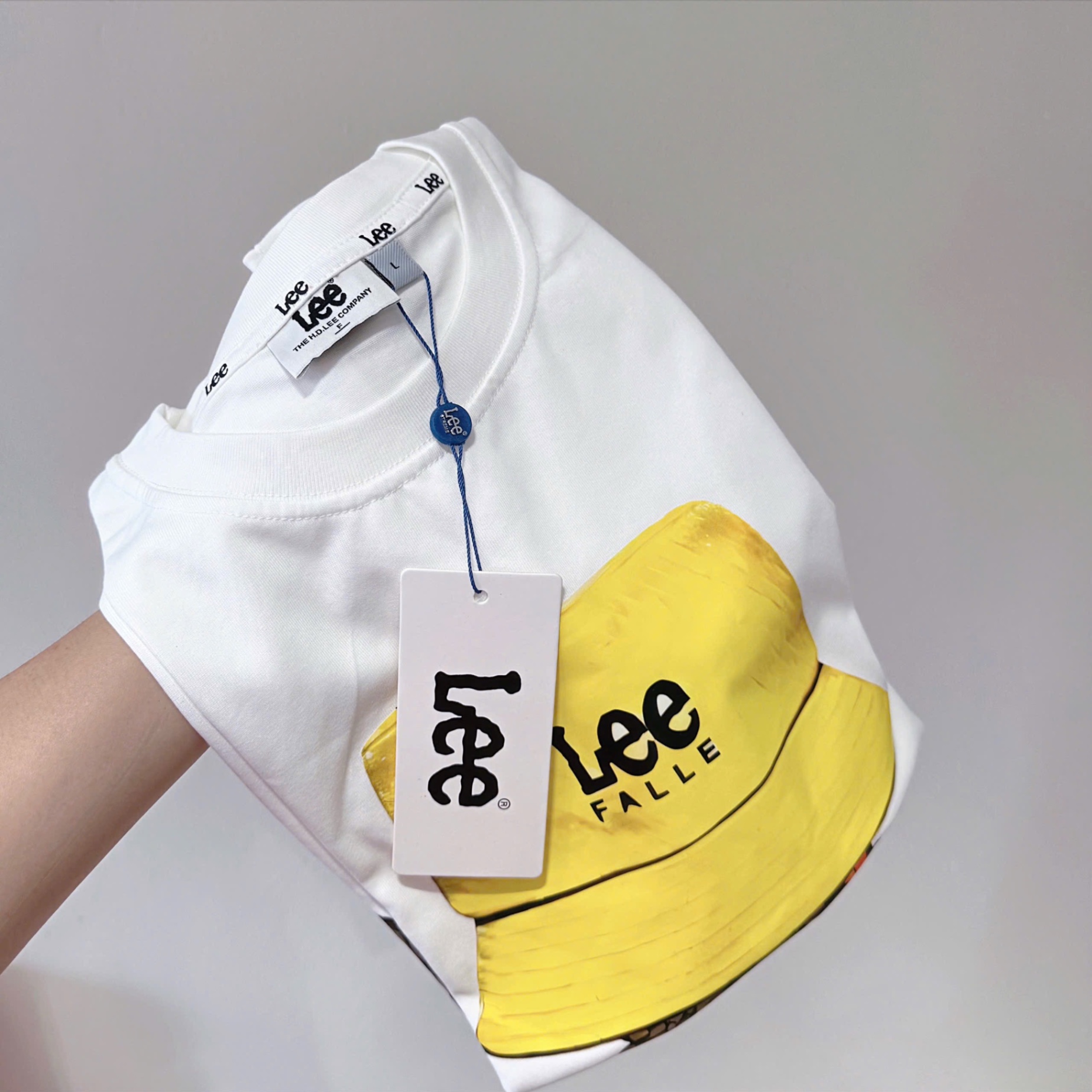 ÁO PULL CỘC LEE HÀN TRẮNG