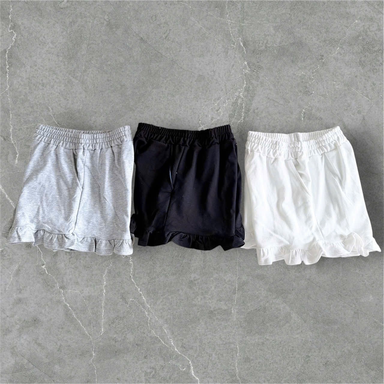 SET 3 QUẦN ĐÙI BÈO ĐEN TRẮNG GHI