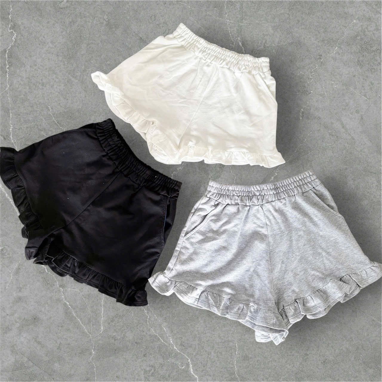 SET 3 QUẦN ĐÙI BÈO ĐEN TRẮNG GHI
