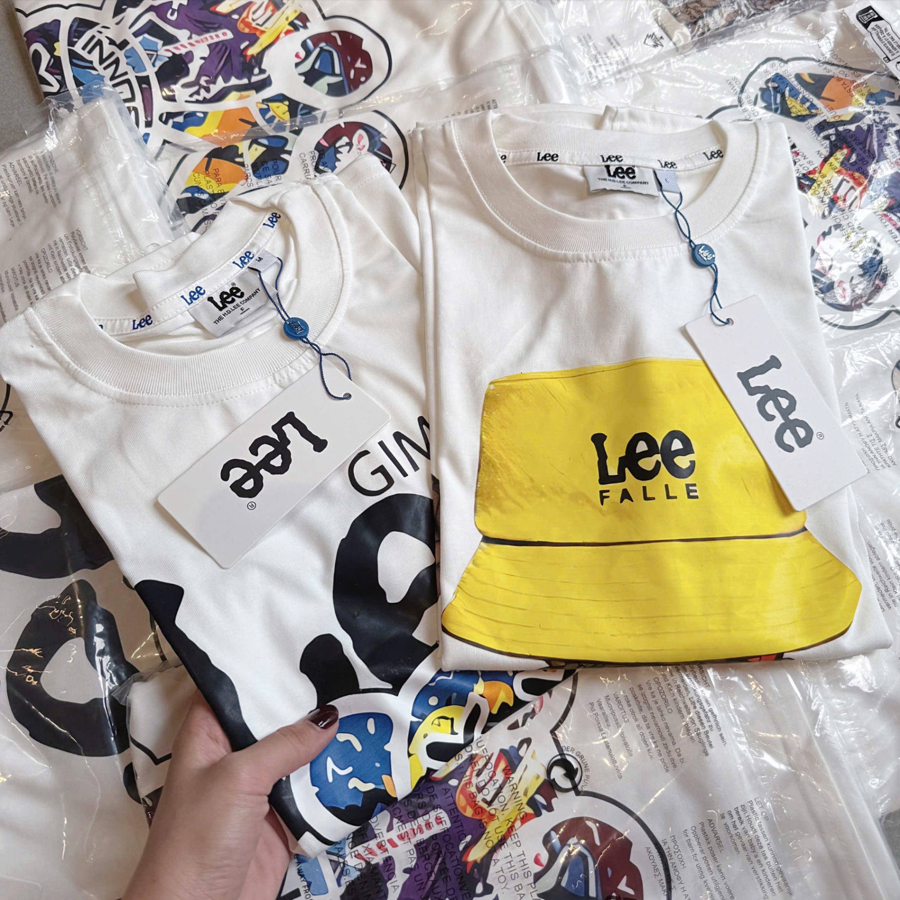 ÁO PULL CỘC LEE HÀN TRẮNG