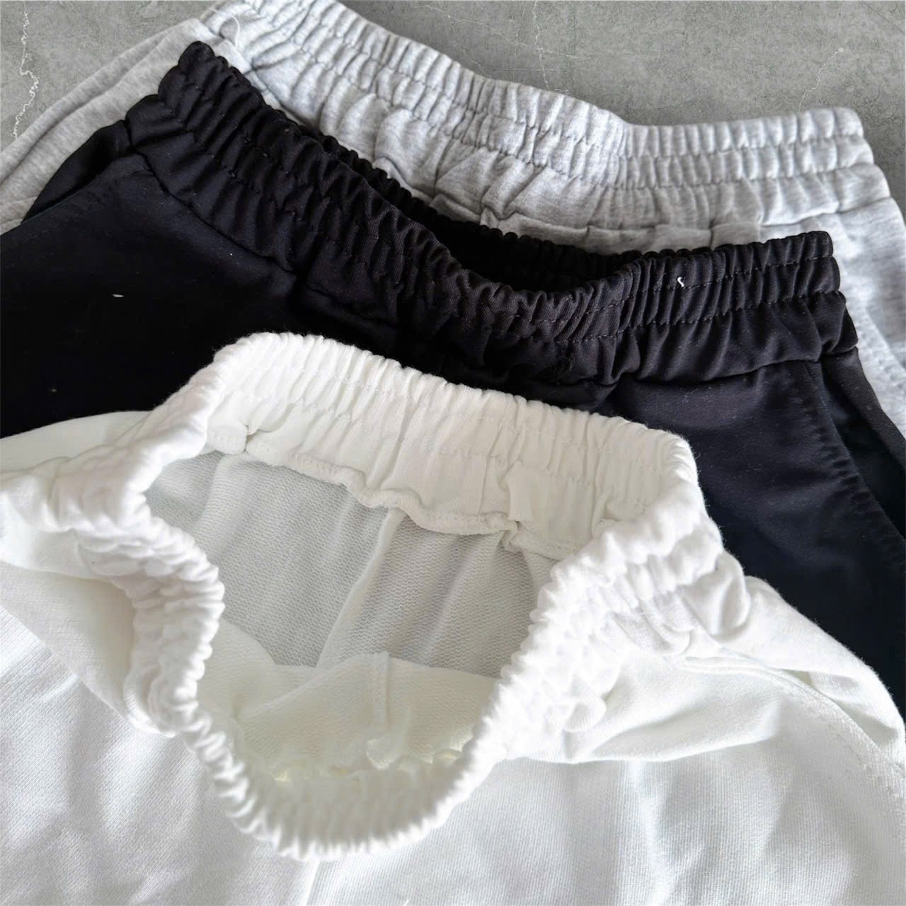 SET 3 QUẦN ĐÙI BÈO ĐEN TRẮNG GHI