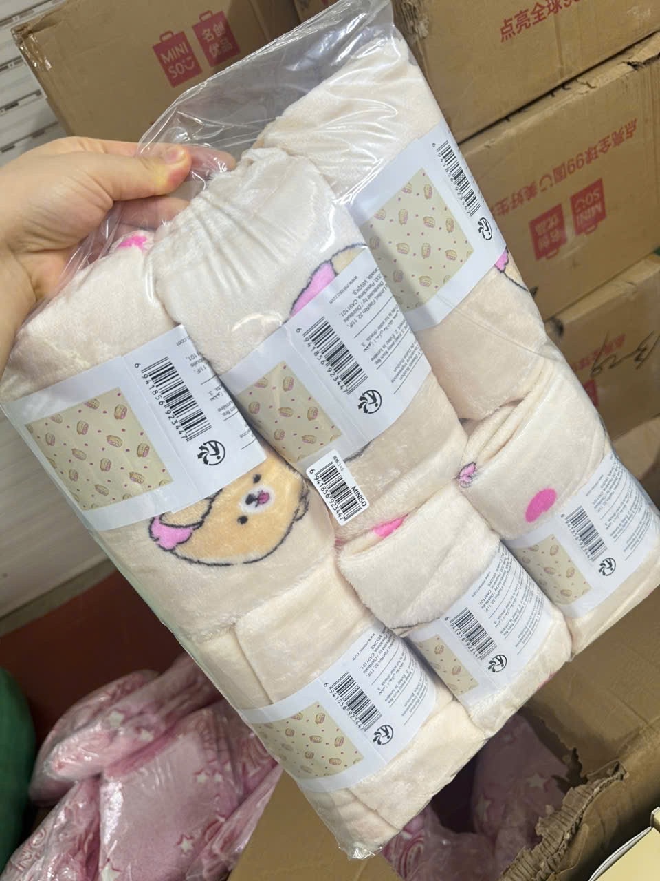 SET 2 CHĂN BĂNG LÔNG MINISO SIÊU MỀM MỊN