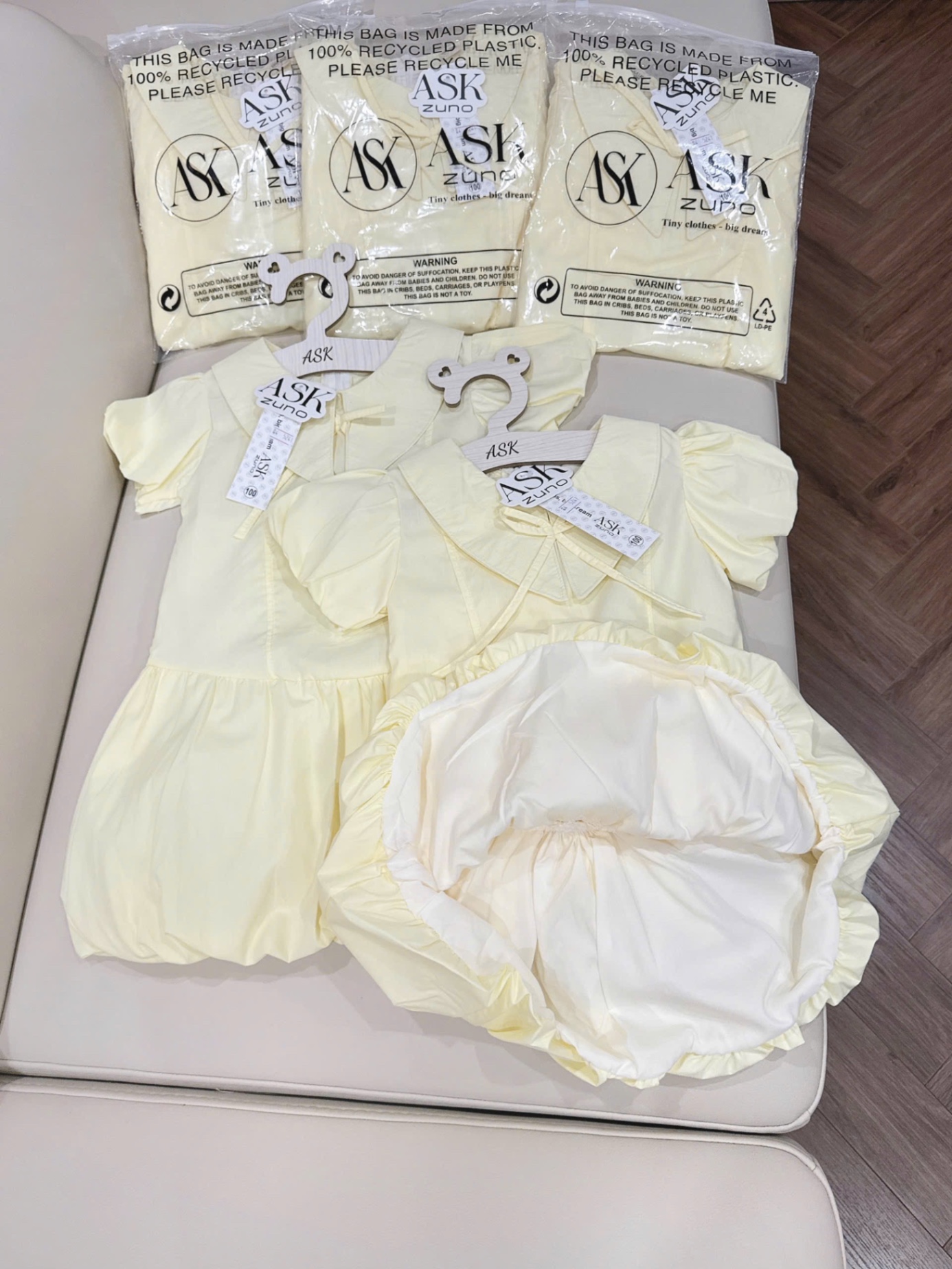 VÁY CỘC BÔNG BÍ MÀU VÀNG BE