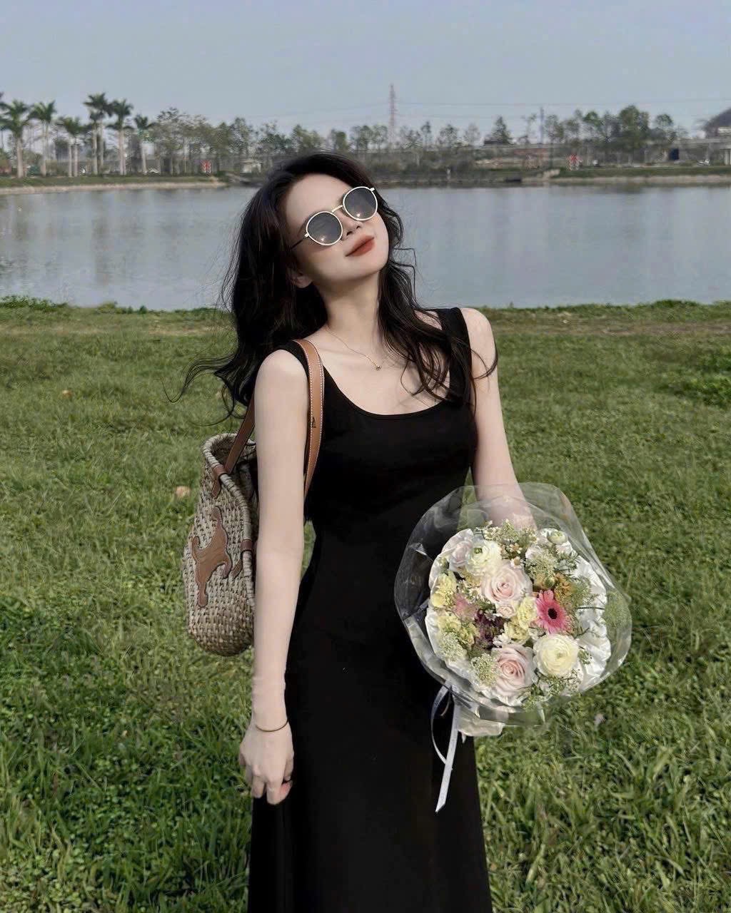 VÁY COTTON ĐEN 2S NỮ