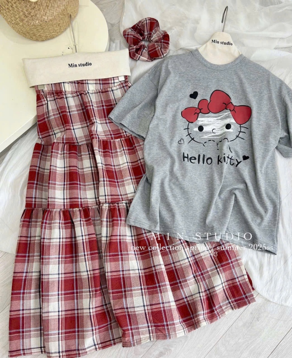 SET 3CT ÁO HELLO KITTY MIX CV KẺ ĐỎ KÈM BUỘC TÓC