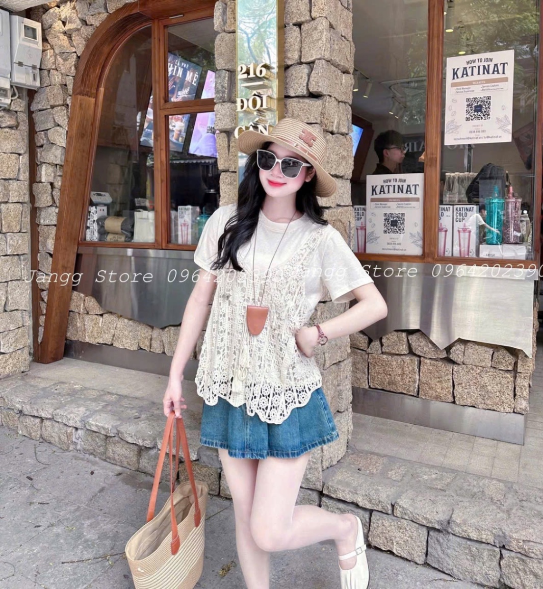ÁO PULL CỘC TRẮNG MIX YẾM REN QCCC