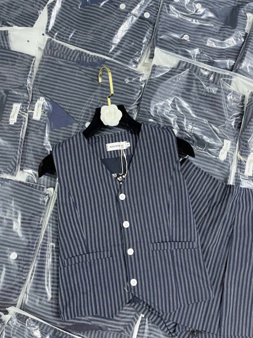 SET KẺ THAN XN MIX QUẦN GIẢ VÁY