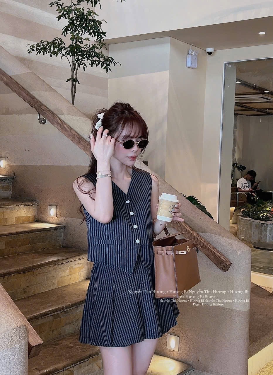 SET KẺ THAN XN MIX QUẦN GIẢ VÁY