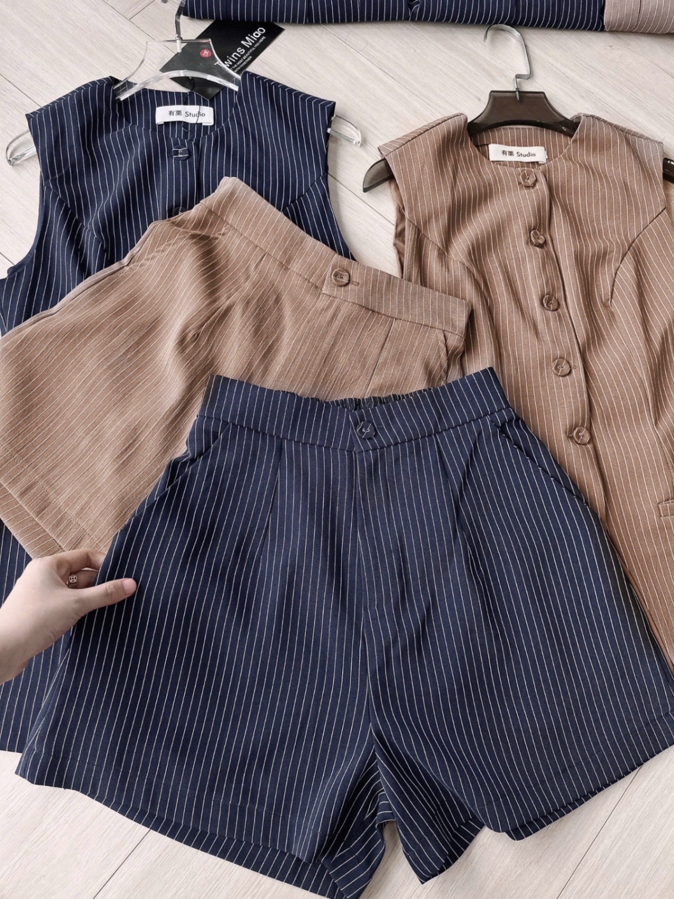 SET KẺ CÚC BỌC VẠT MỞ MIX SHORT