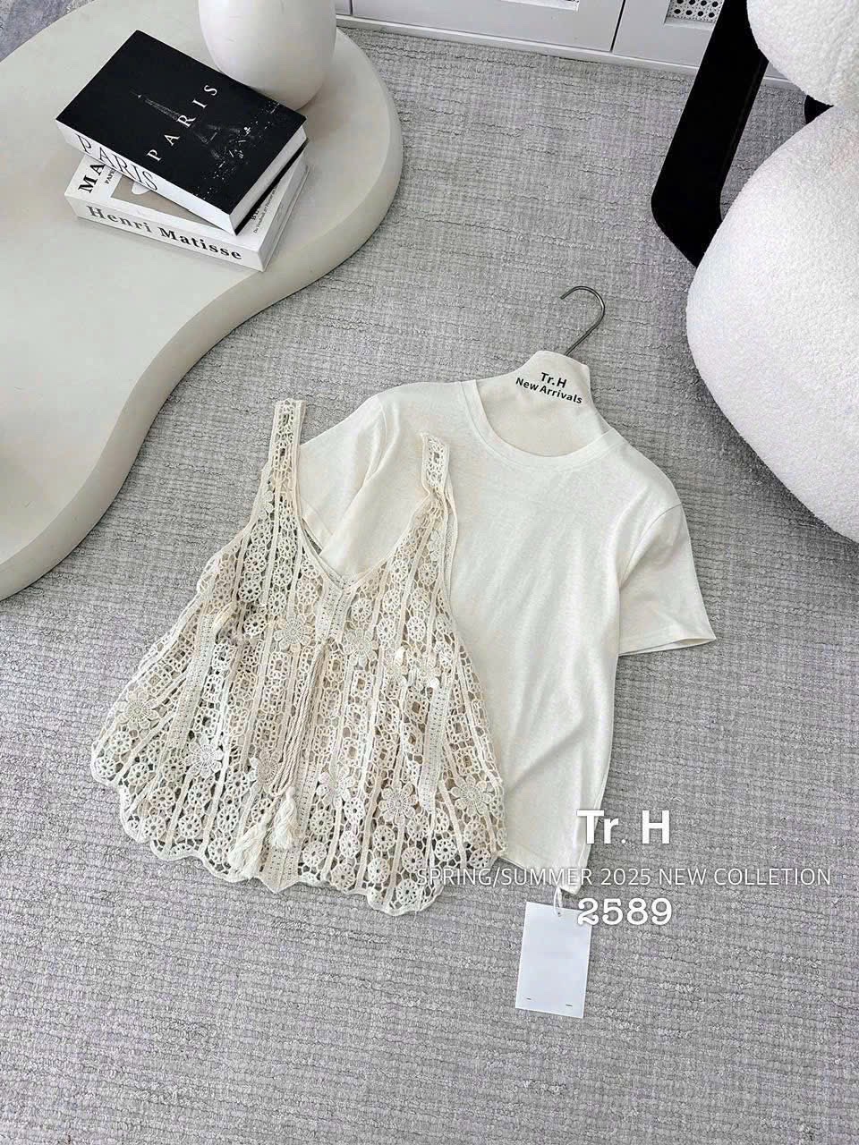 ÁO PULL CỘC TRẮNG MIX YẾM REN QCCC