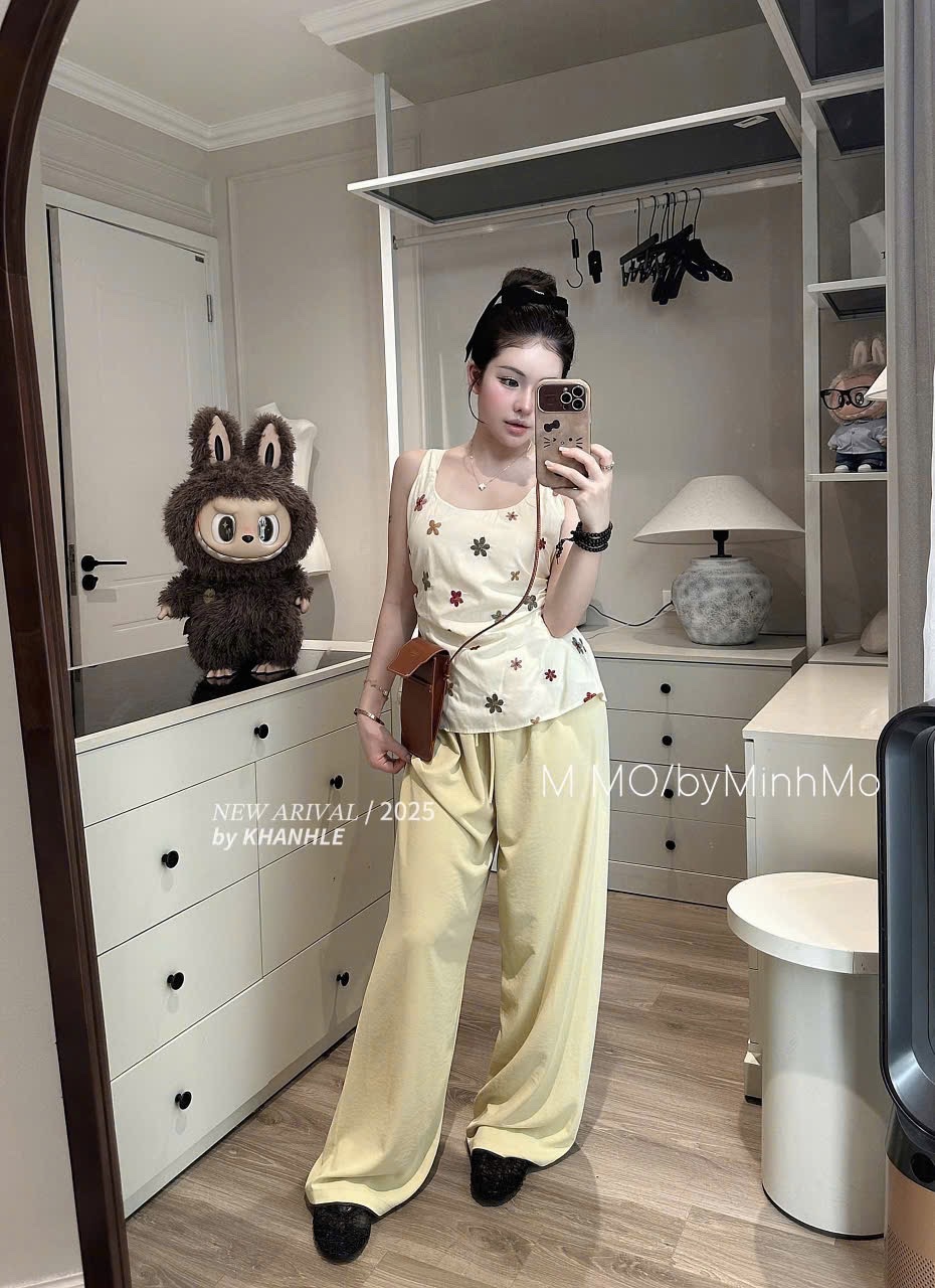 BỘ THÔ 2S THÊU HOA MIX QUẦN SUÔNG VÀNG