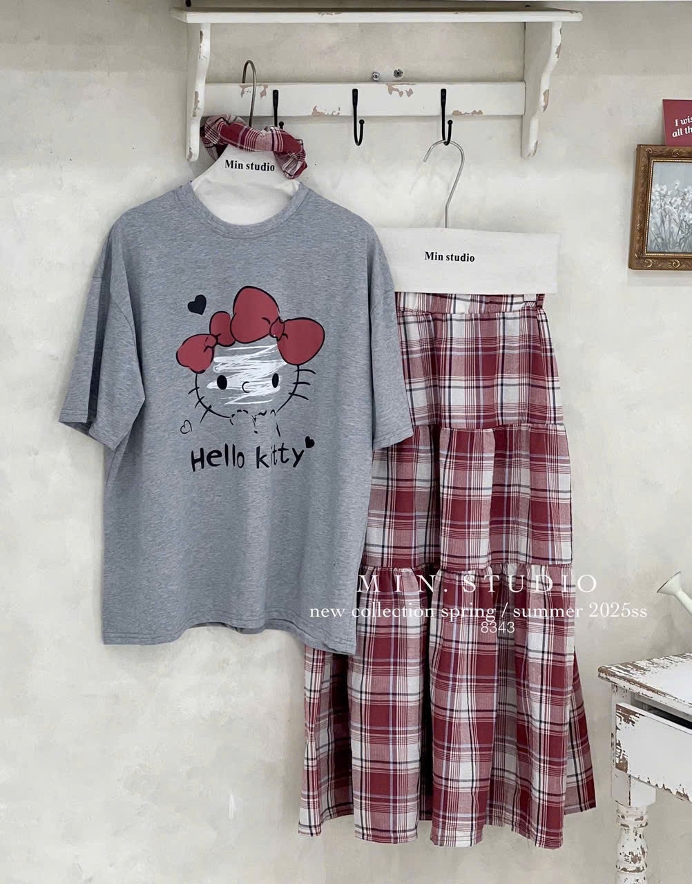 SET 3CT ÁO HELLO KITTY MIX CV KẺ ĐỎ KÈM BUỘC TÓC