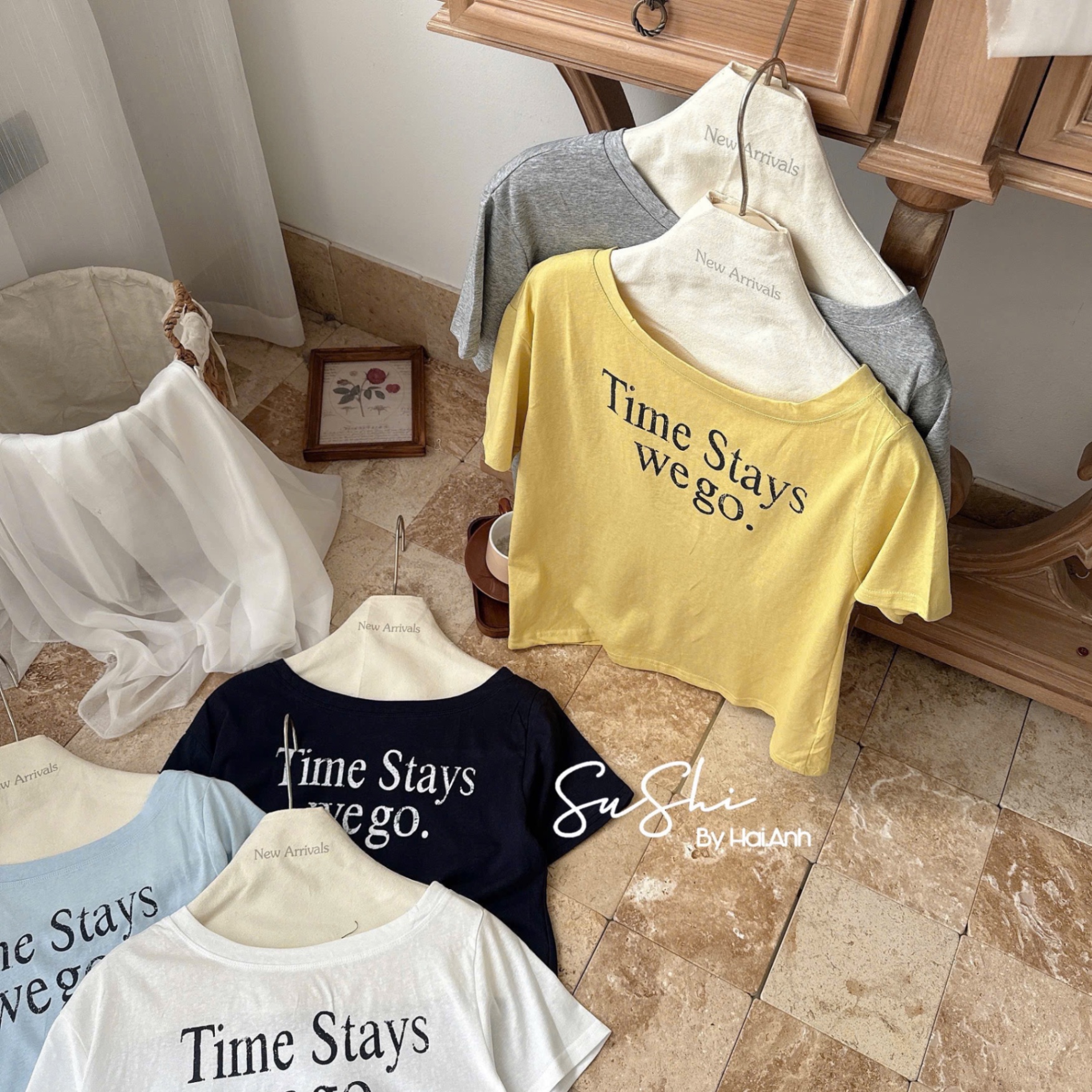 ÁO PULL CỘC LỆCH VAI QC CHỮ TIME STAY