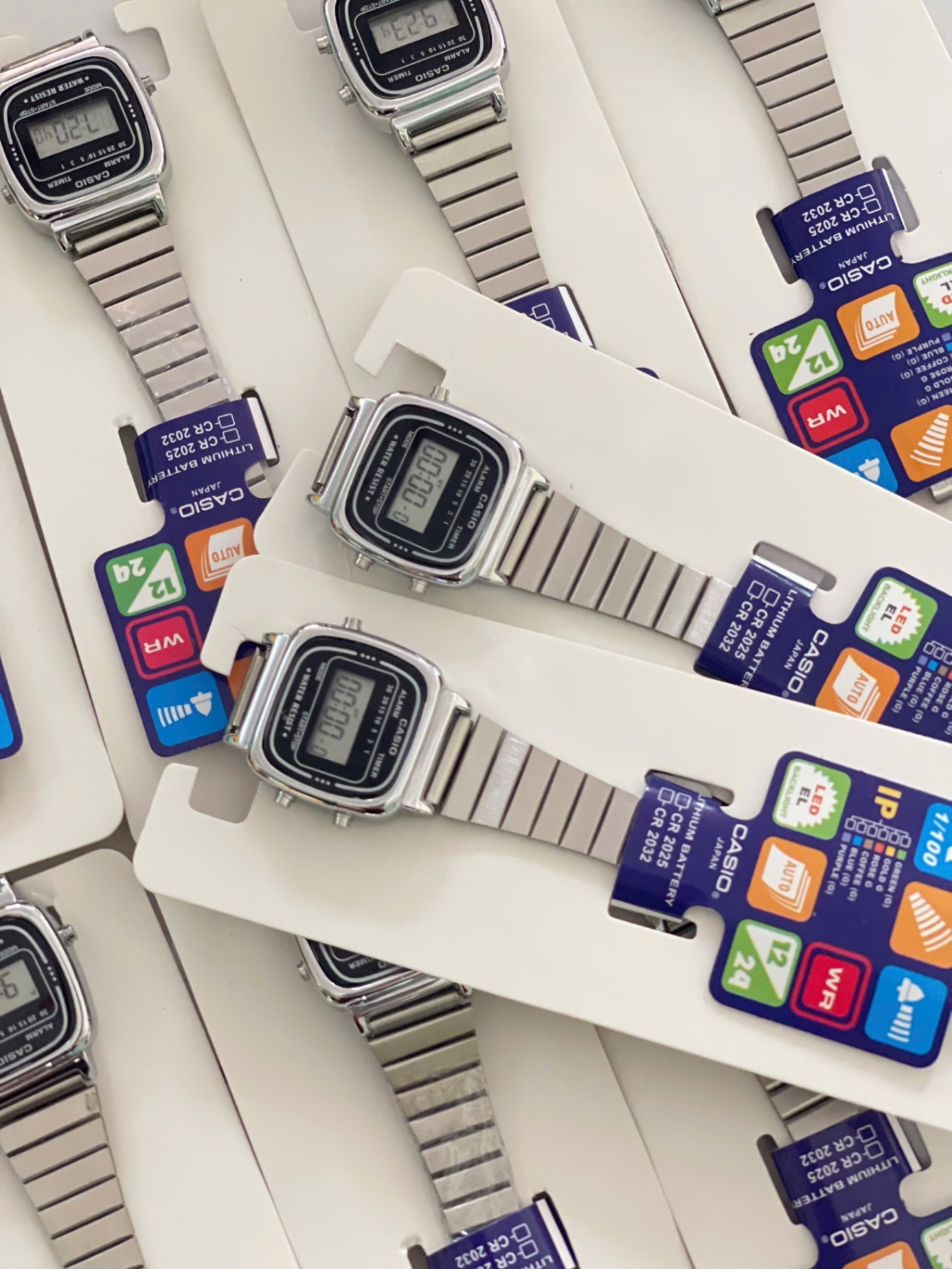 ĐỒNG HỒ CASIO AUHT TUỒN DƯ XỊN