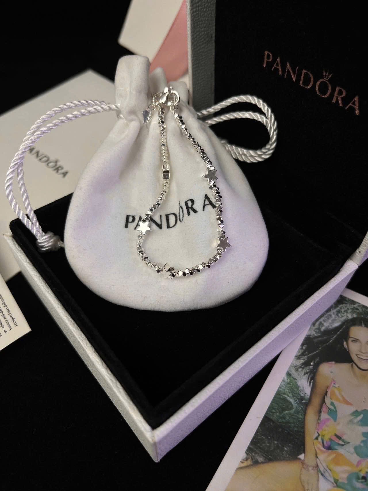 VÒNG TAY PANDONA NGÔI SAO
