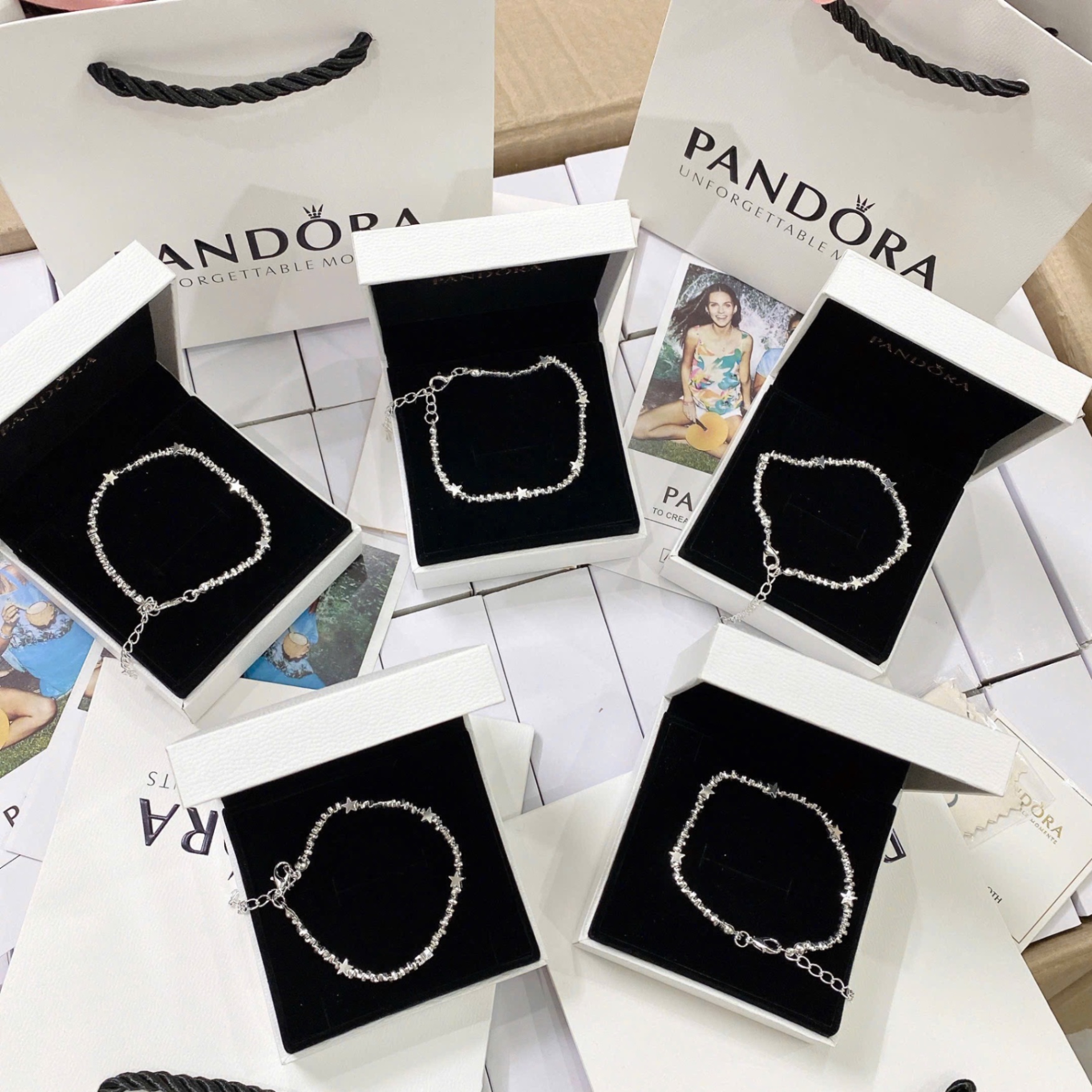VÒNG TAY PANDONA NGÔI SAO