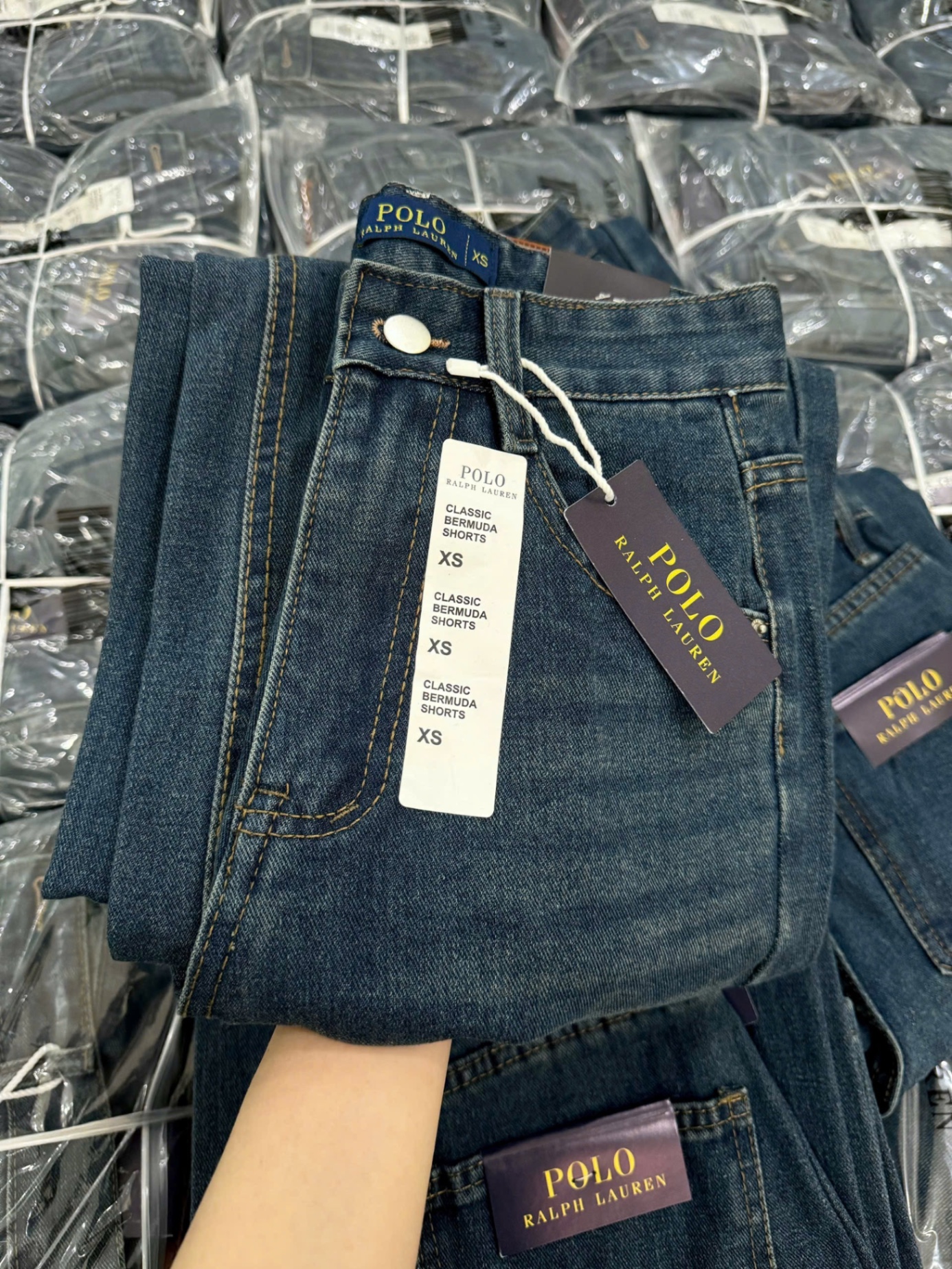 QUẦN JEAN SUÔNG POLO XANH ĐẬM THÊU NGỰA