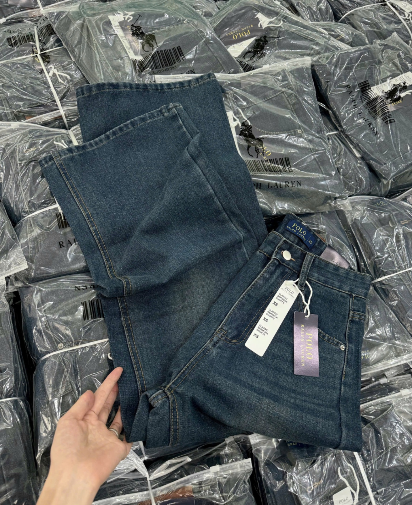 QUẦN JEAN SUÔNG POLO XANH ĐẬM THÊU NGỰA